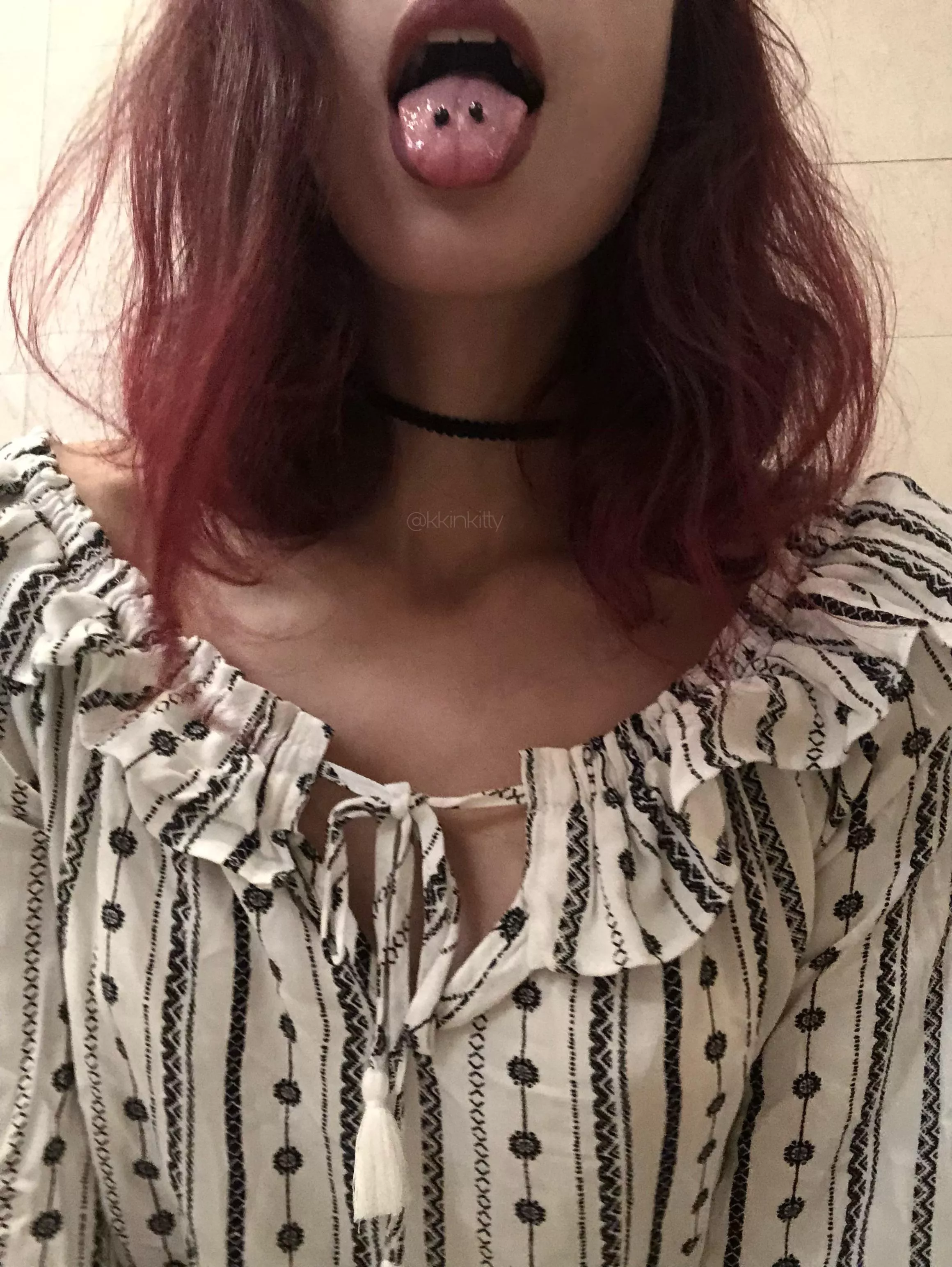 Grab my neck and use my tongue piercings posted by kkinkitty