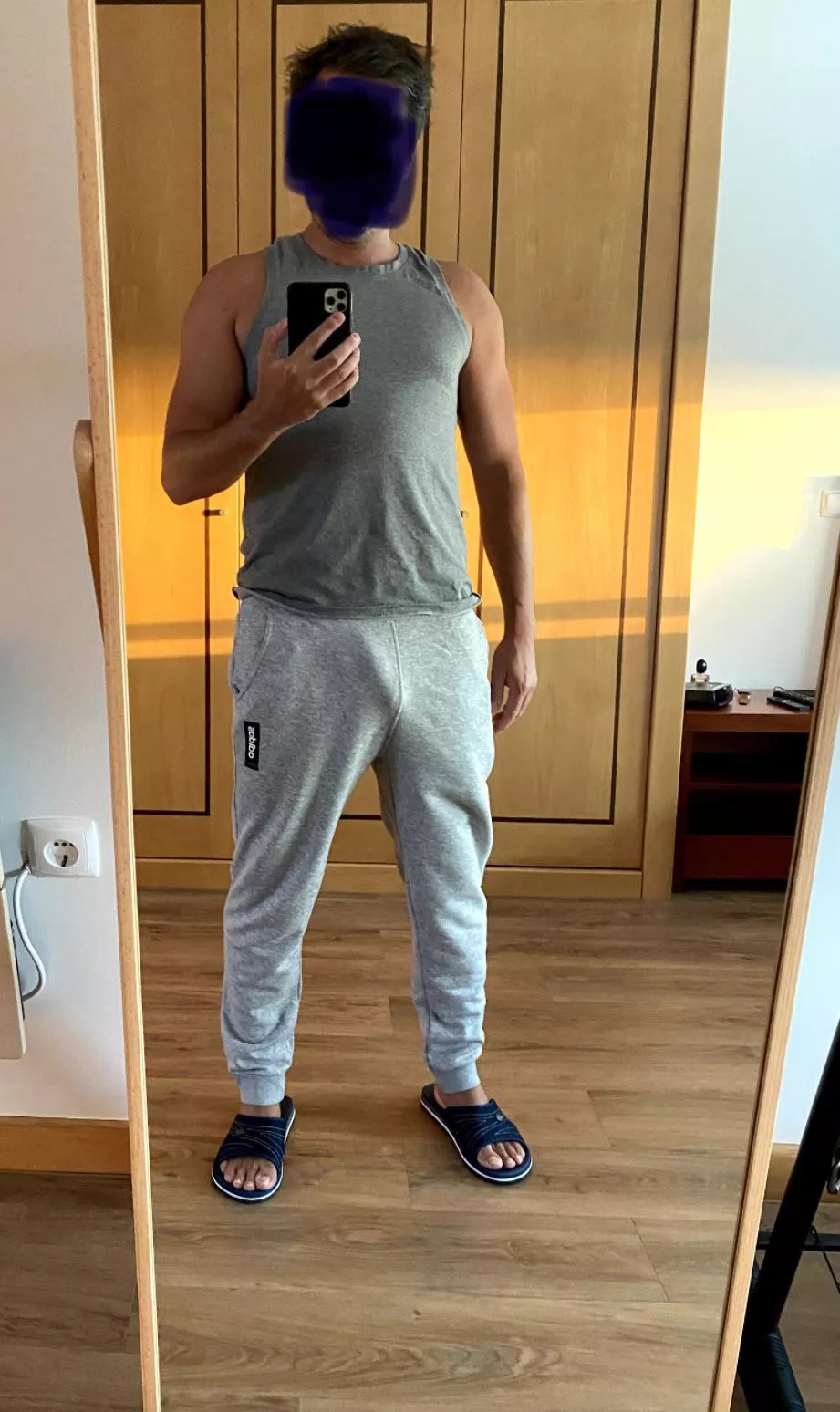 Grey sweats for the gym? ðŸ† posted by artista31