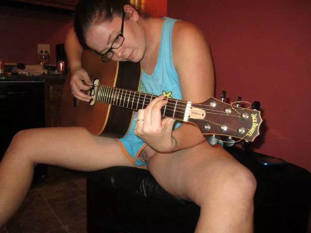 Guitar babe posted by [deleted]