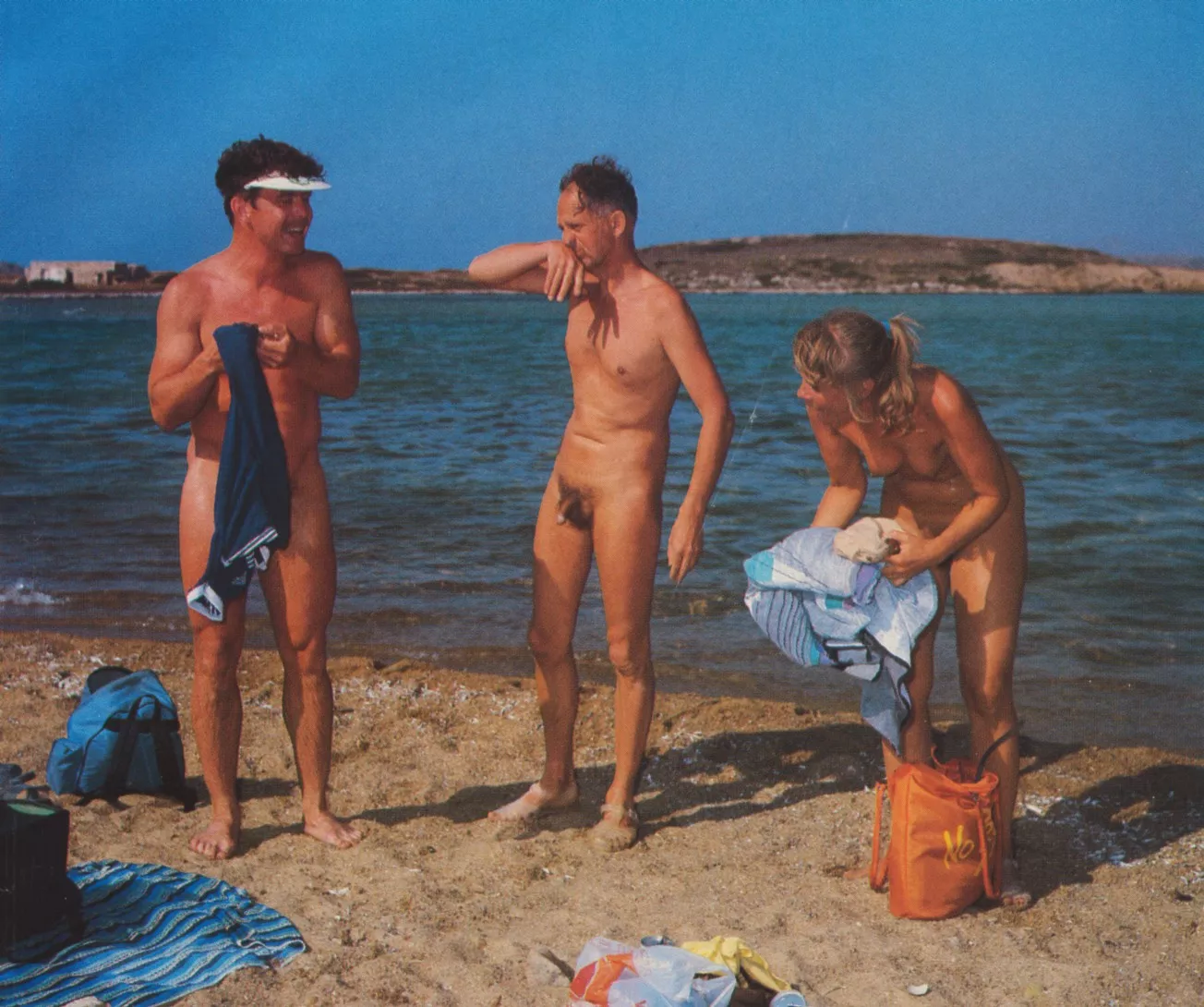 Guys, when it's time to leave the beach, do you put a shirt first and wait until the last minute to put underwear/shorts on? posted by NaturistPictures