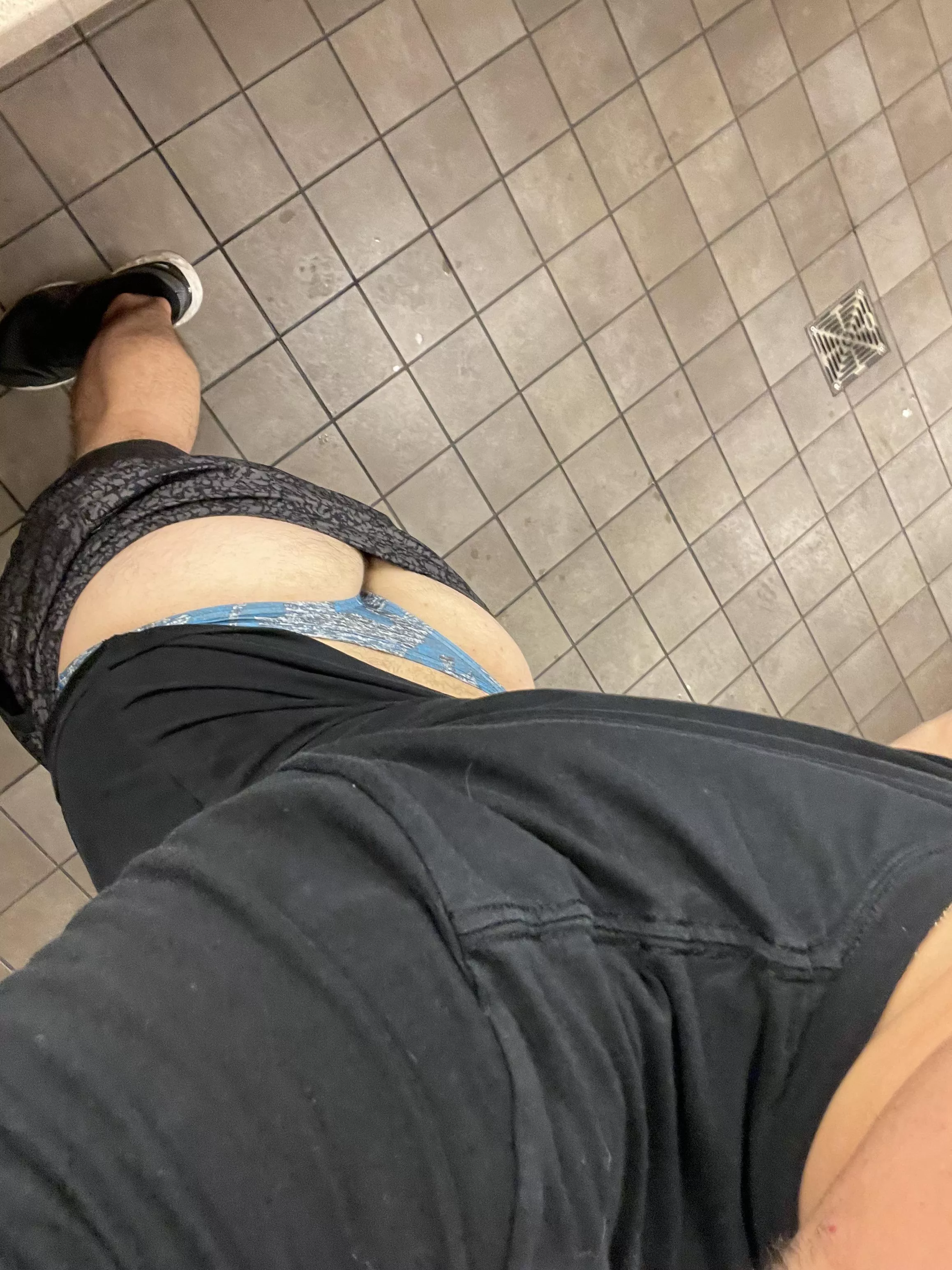 Gym attire! PM what you thinkâ˜ºï¸? posted by [deleted]