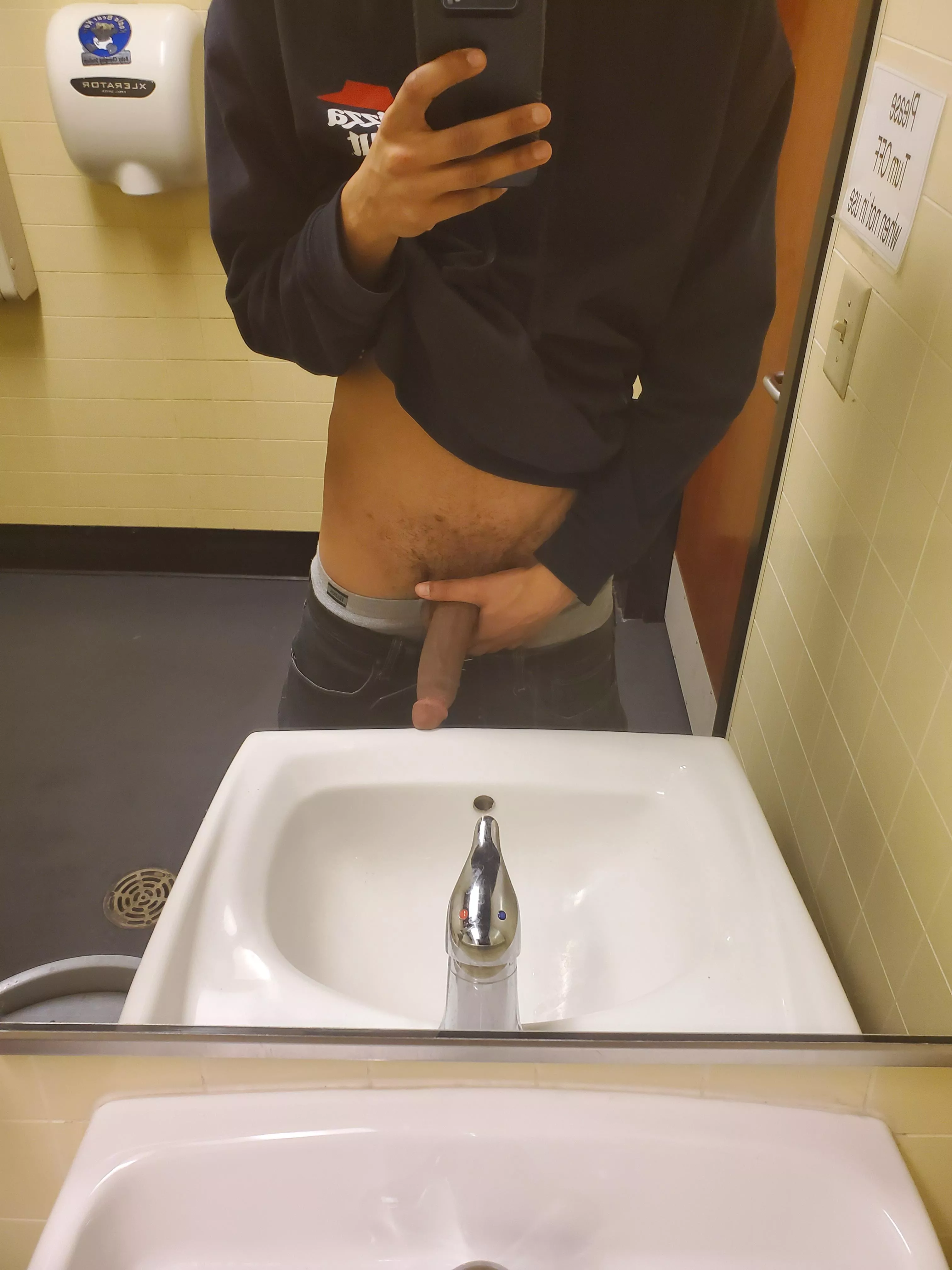 Had some fun at work earlier posted by ThiccLight16