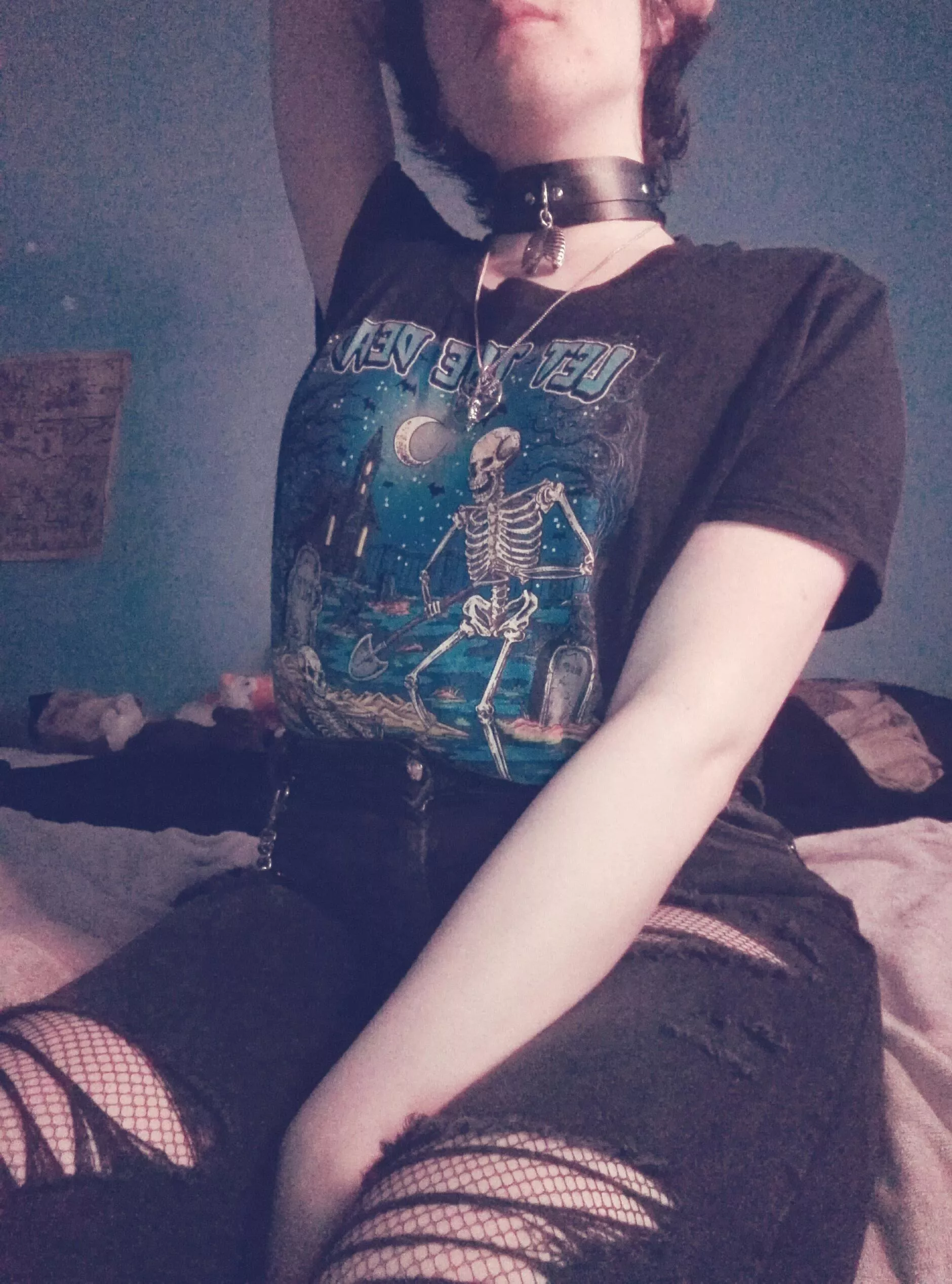 Hai your goth gf has arrived posted by TheRealUnoMaster