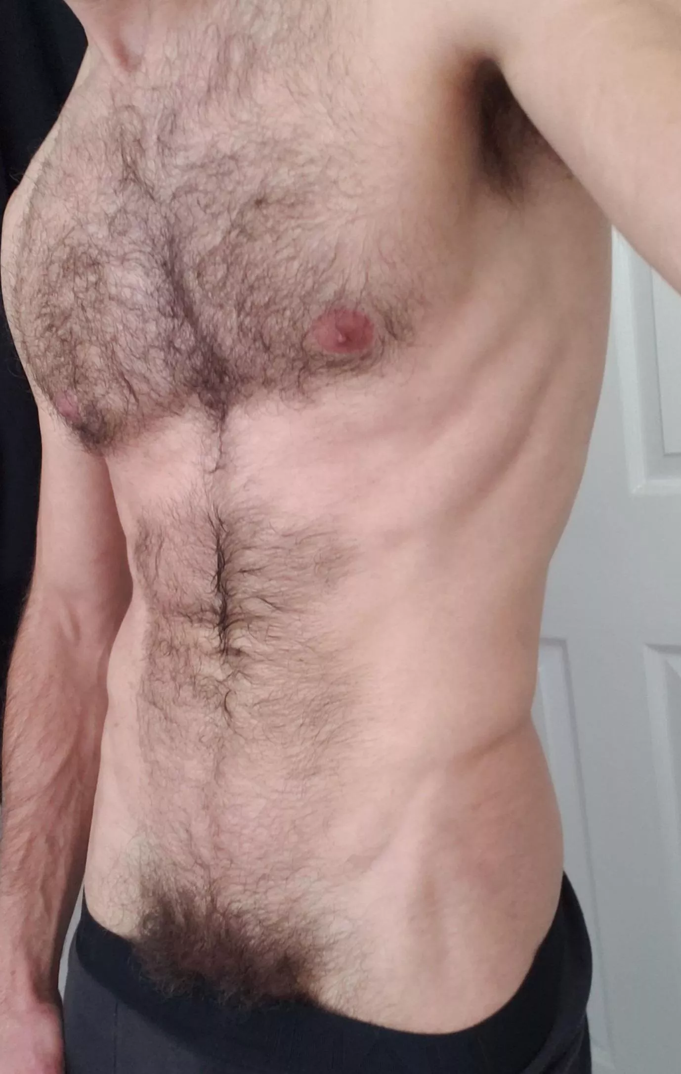 Hairy dudes are my weakness 🥵 posted by hyperhort