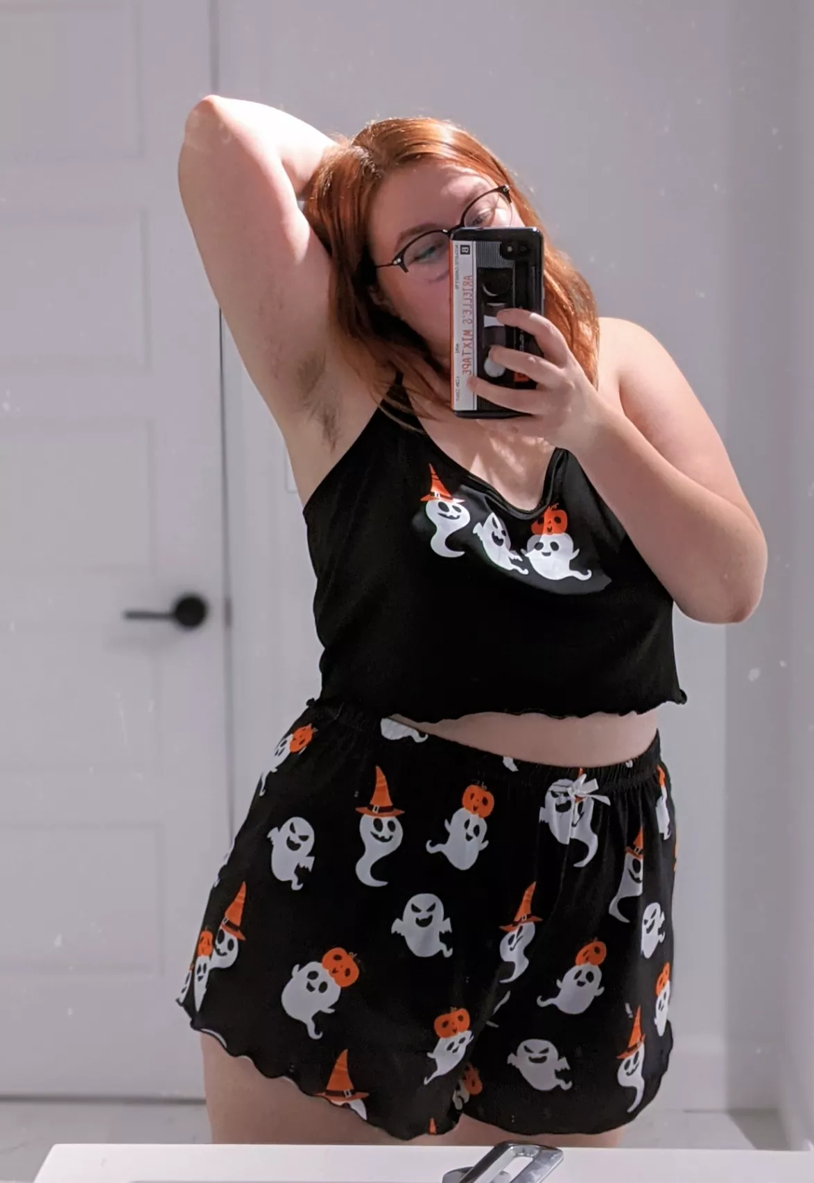 Hairy pits and spooky pjs posted by amateraslut