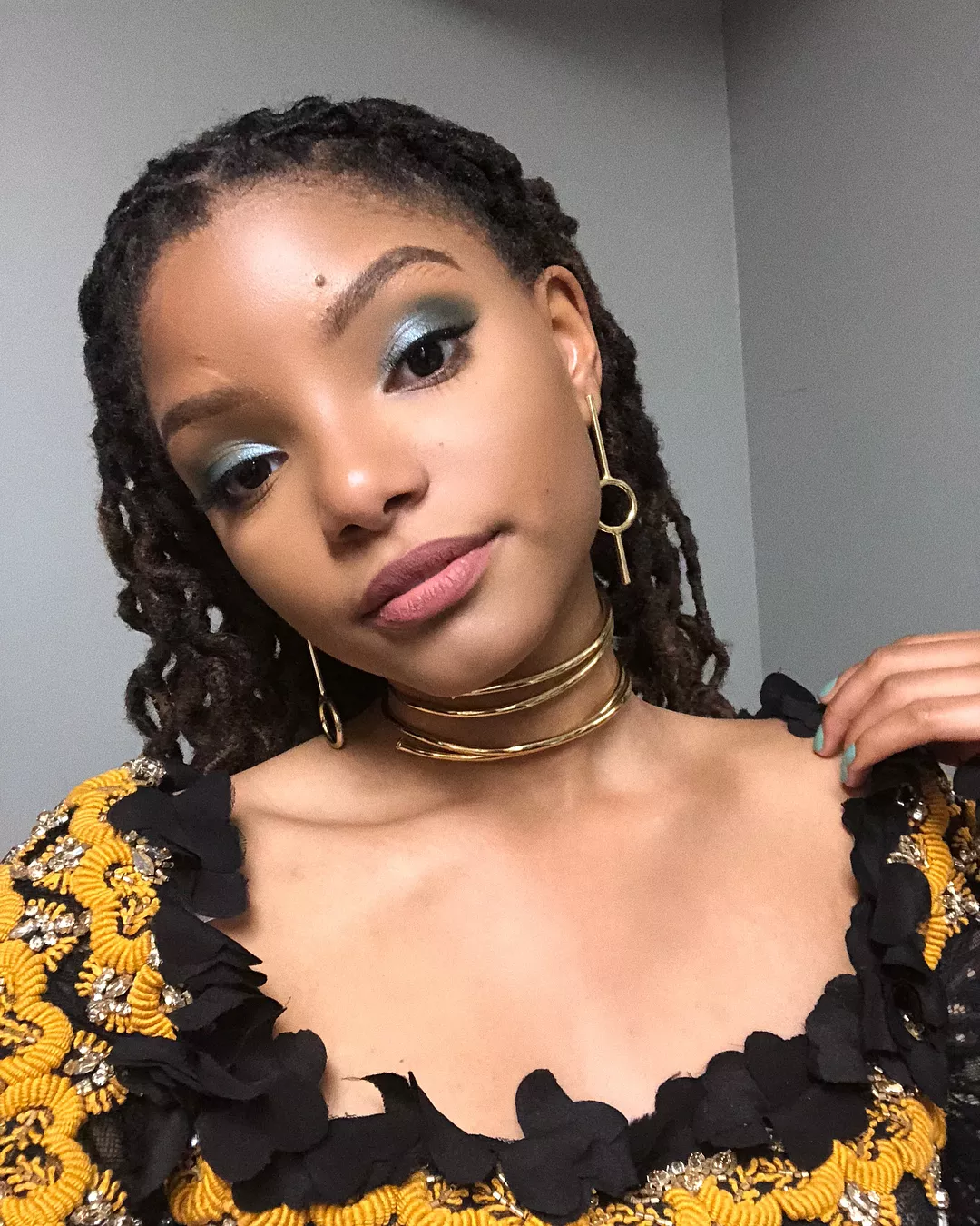 Halle Bailey posted by Ceestorm0