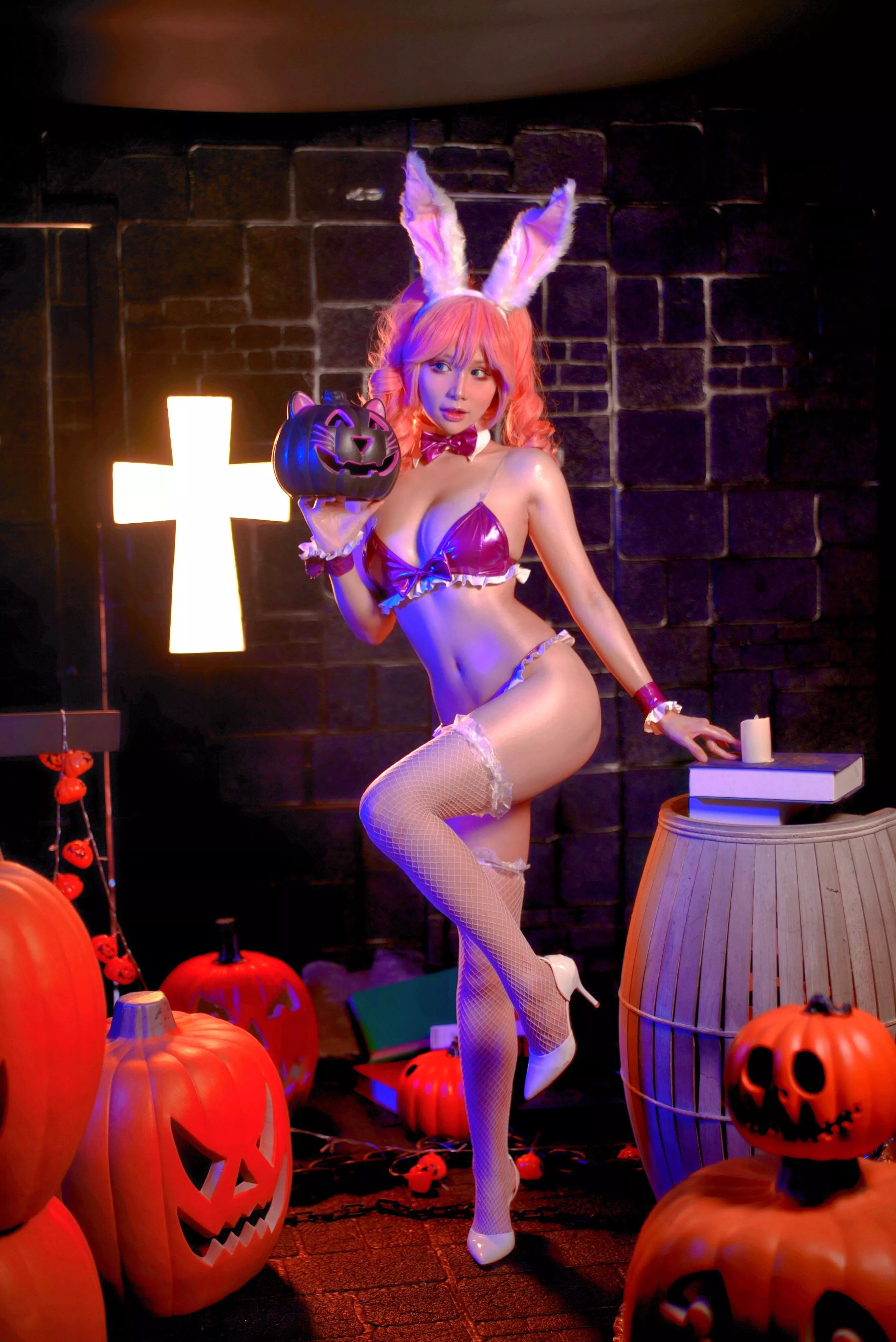 Halloween bunny cosplay posted by Oriyukis