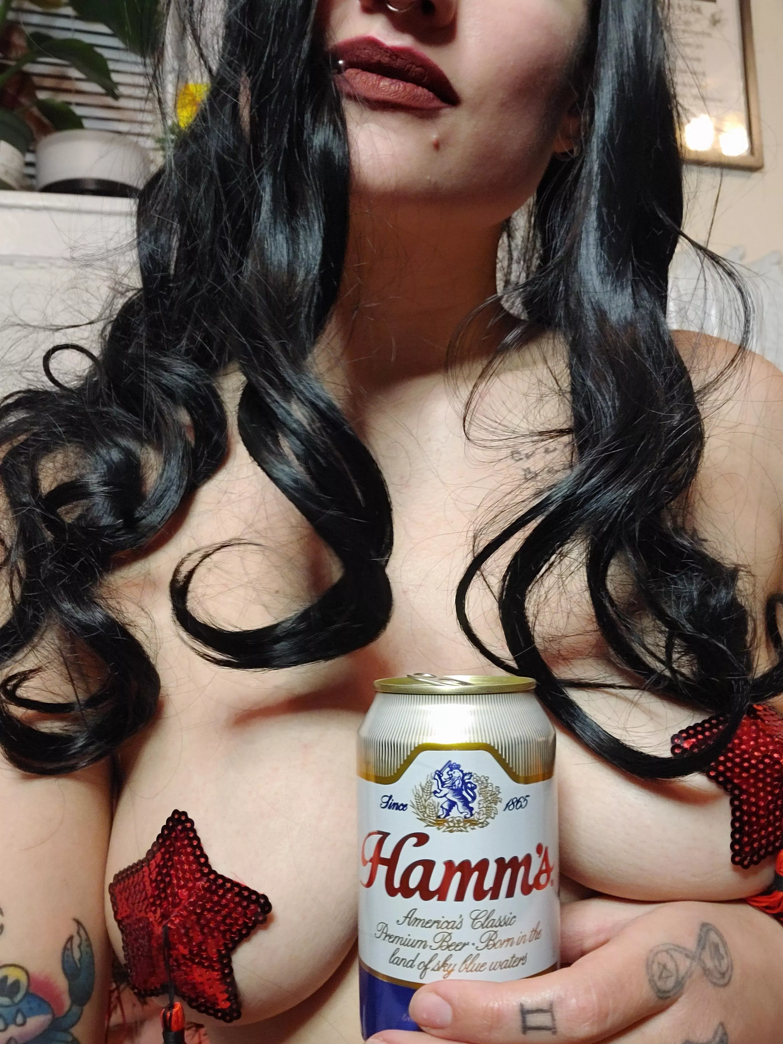 Hamm's and titties, holiday edition posted by kuwaititrack