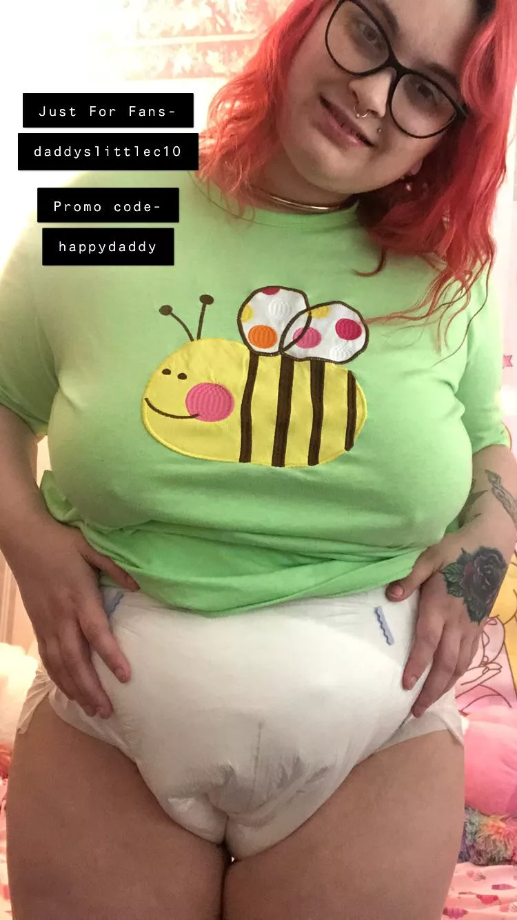 🐝 happy posted by Daddyslittlepissbaby