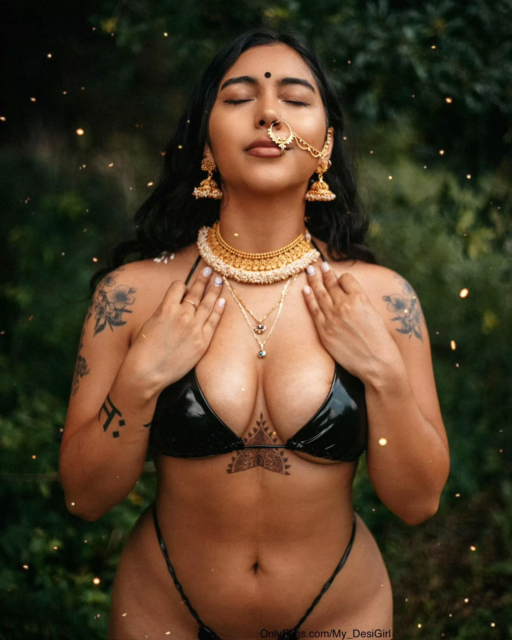 Happy Diwali 🪔 Let’s celebrate by having you cum on me posted by Boomshakhalaka