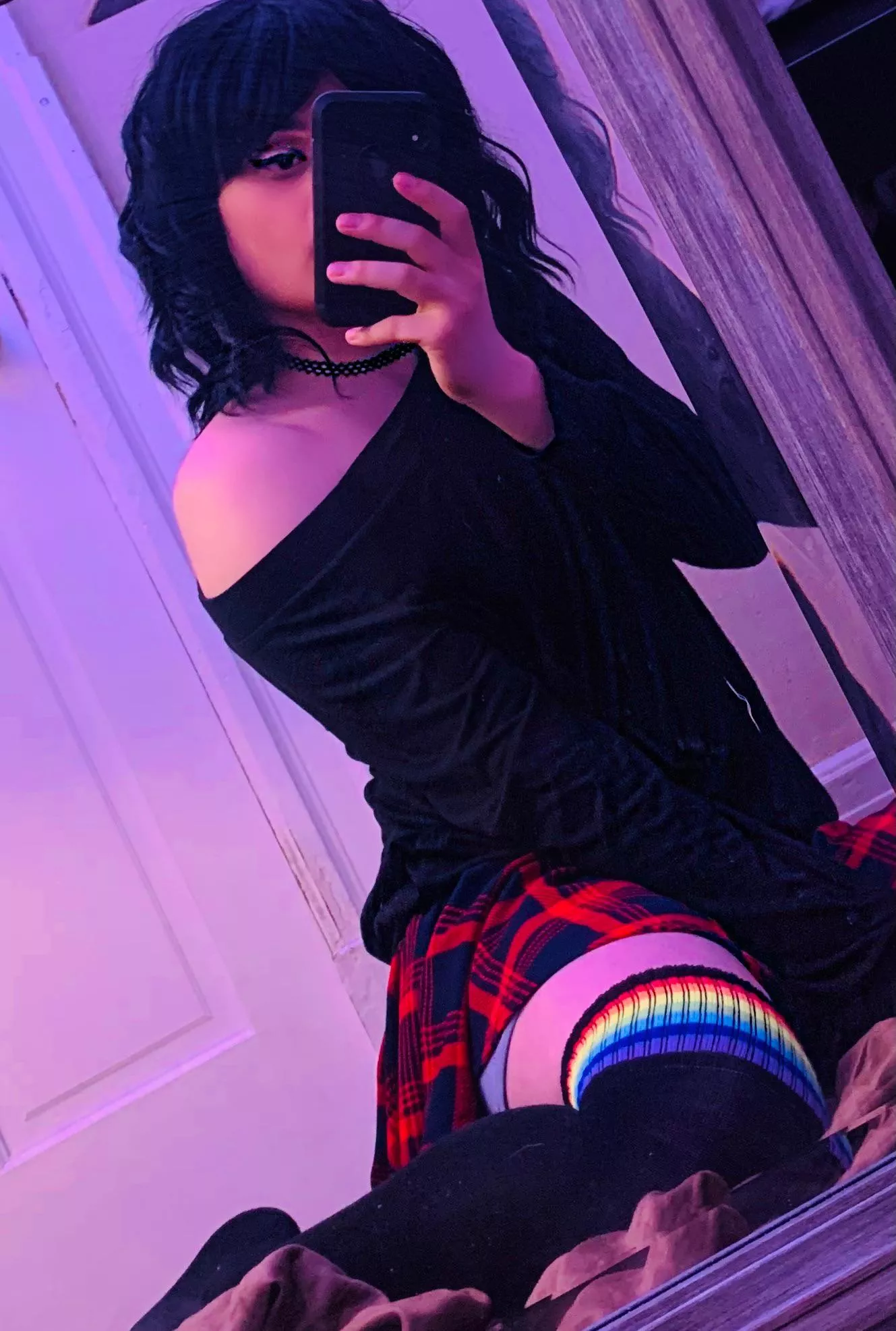 Happy femboy Friday 💕 have a good weekend! posted by rainb0wsocks