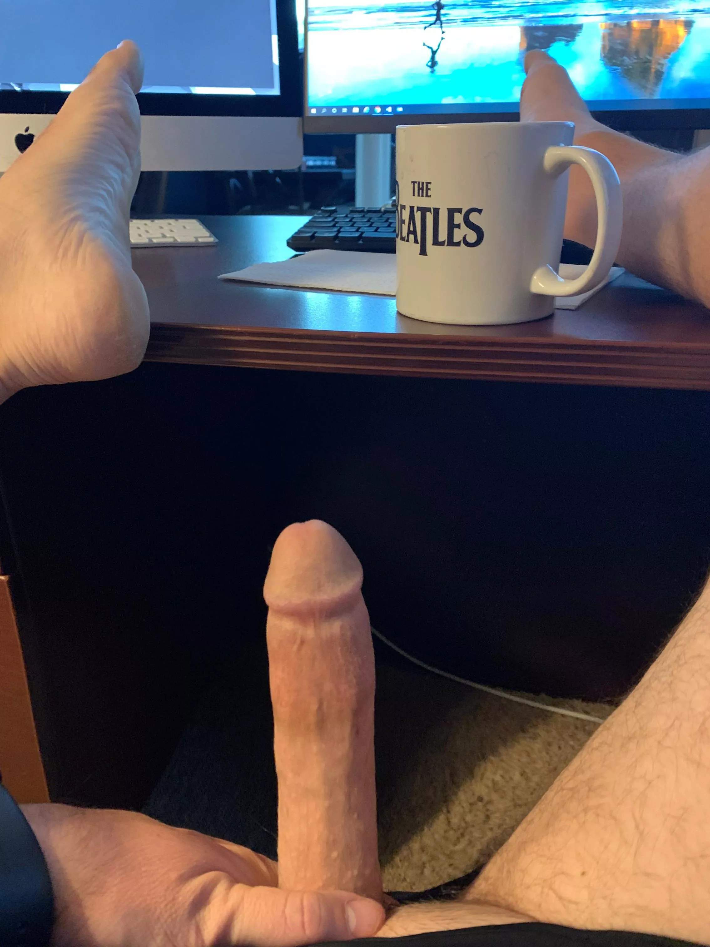 Happy Hump Day CGW!!!! Systems are down so I might as well enjoy my coffee and quiet time. I really need that assistant!!! posted by Mrjayded