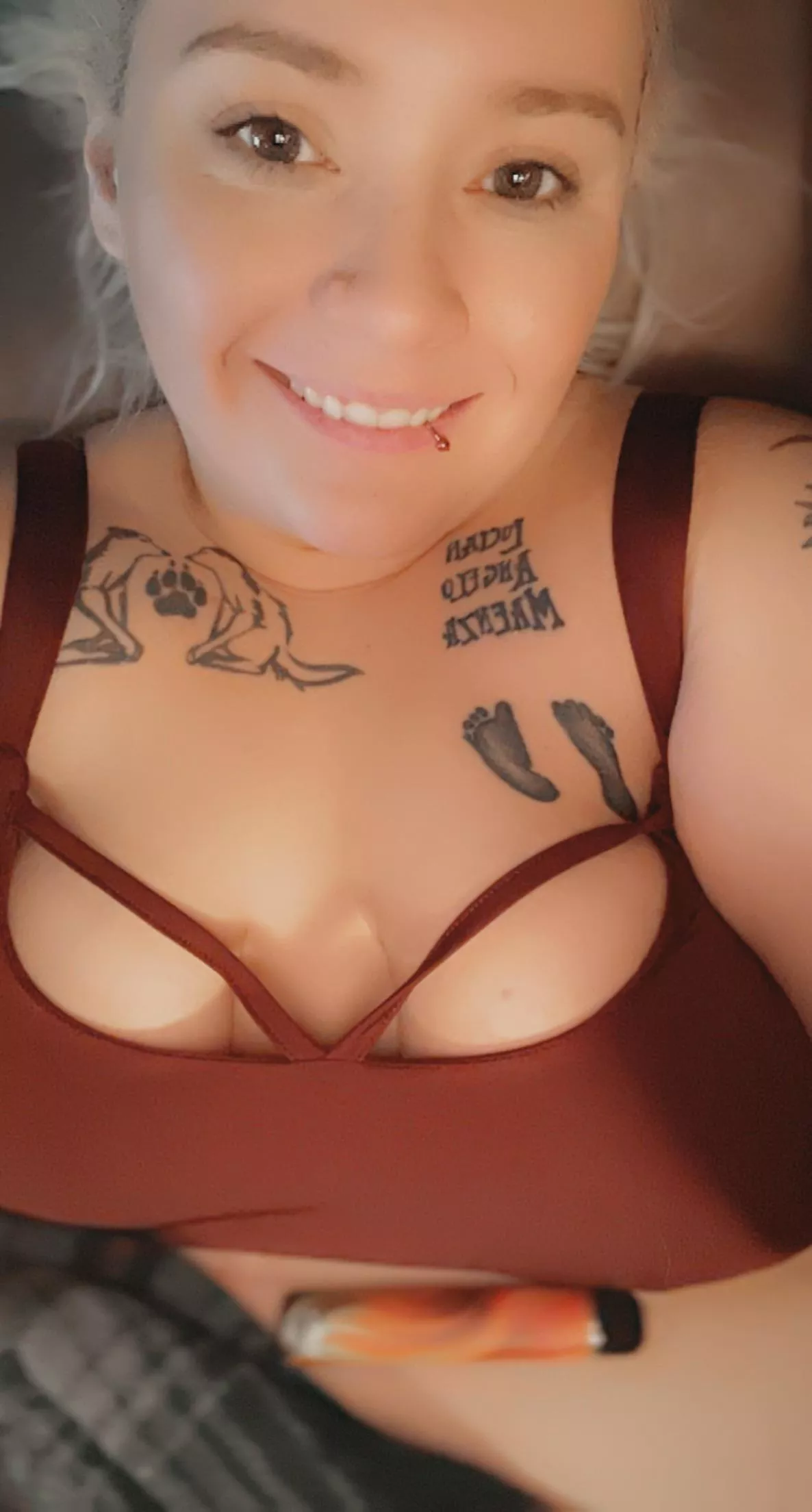 Happy titty Tuesday 😛 posted by wolven_moon