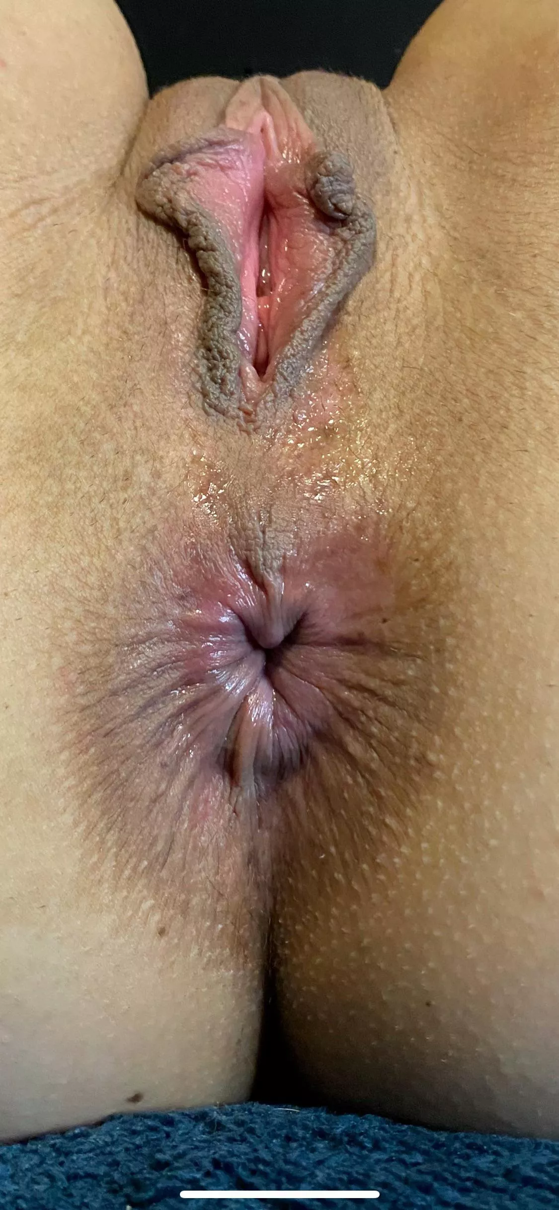 Happy Valentine’s Day from my heart shaped butthole and sexy lips posted by ButtholePlayhouse