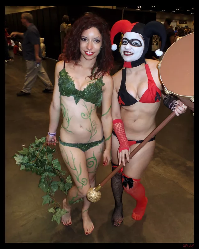 Harley Quinn and Poison Ivy Cosplay posted by [deleted]