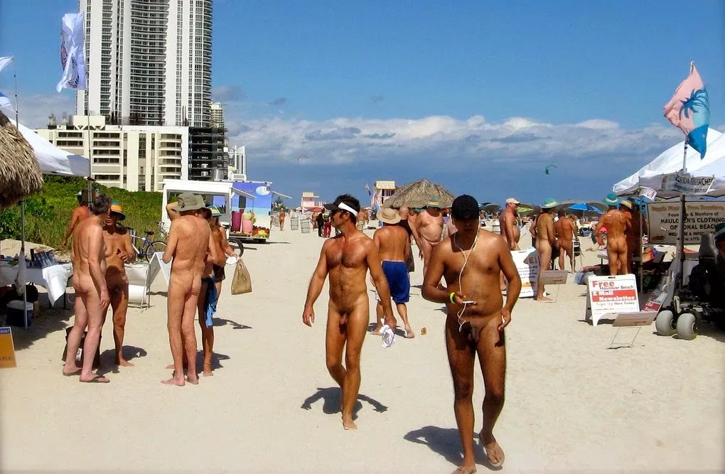 Haulover, a few years ago... posted by bobettebobqc