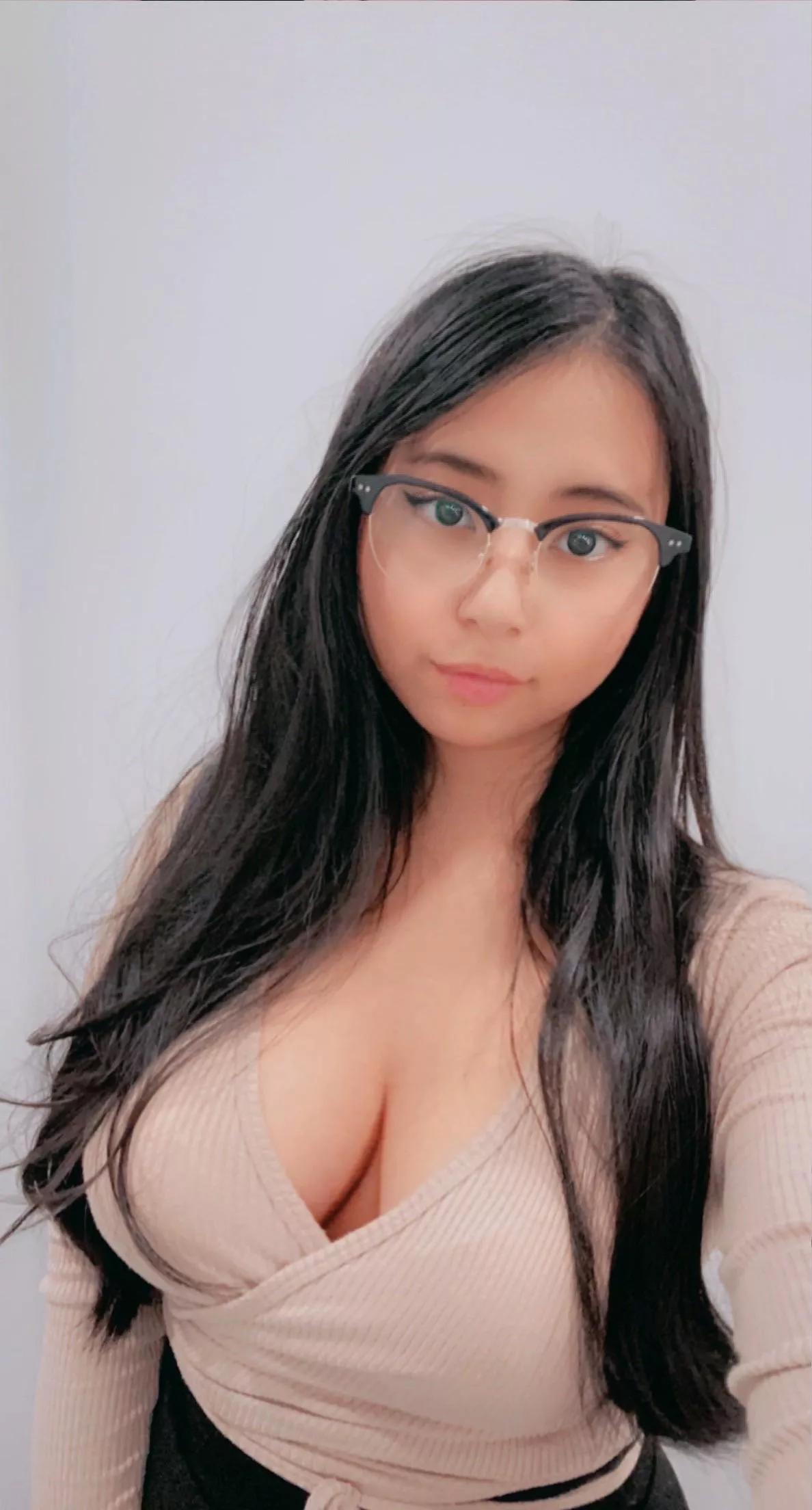 Haven’t posted in a while! Do I look okay in glasses? posted by minzytea