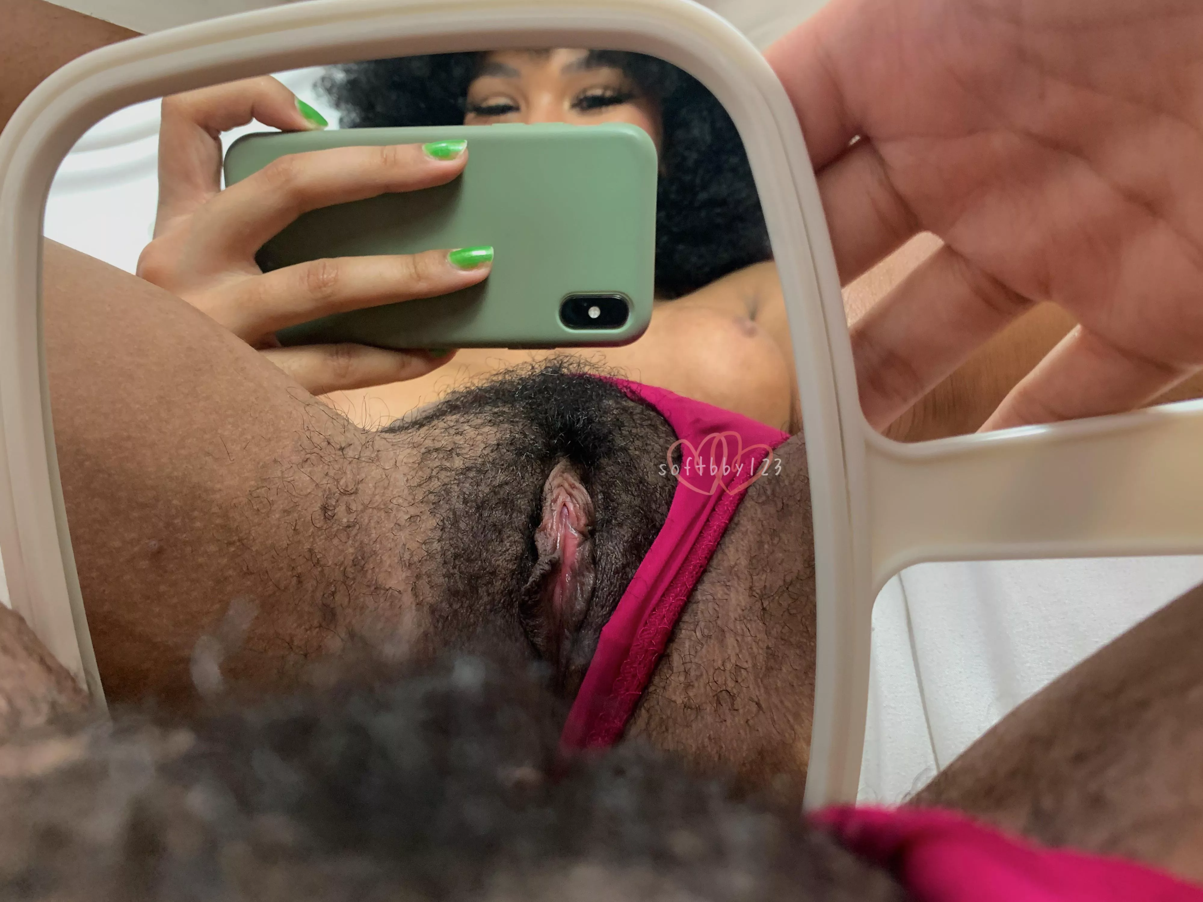 Having a hairy pussy puts a smile on my face posted by softbby123