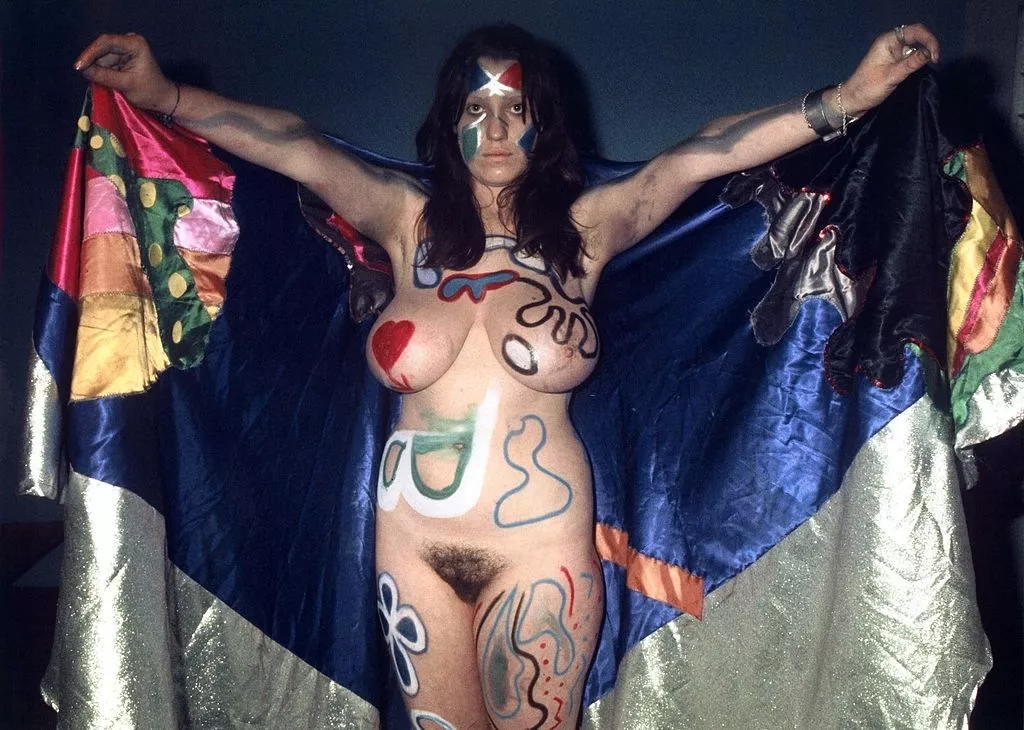 Hawkwind dancer Stacia Blake in 1972 - photo by Jorgen Angel posted by sussoutthemoon