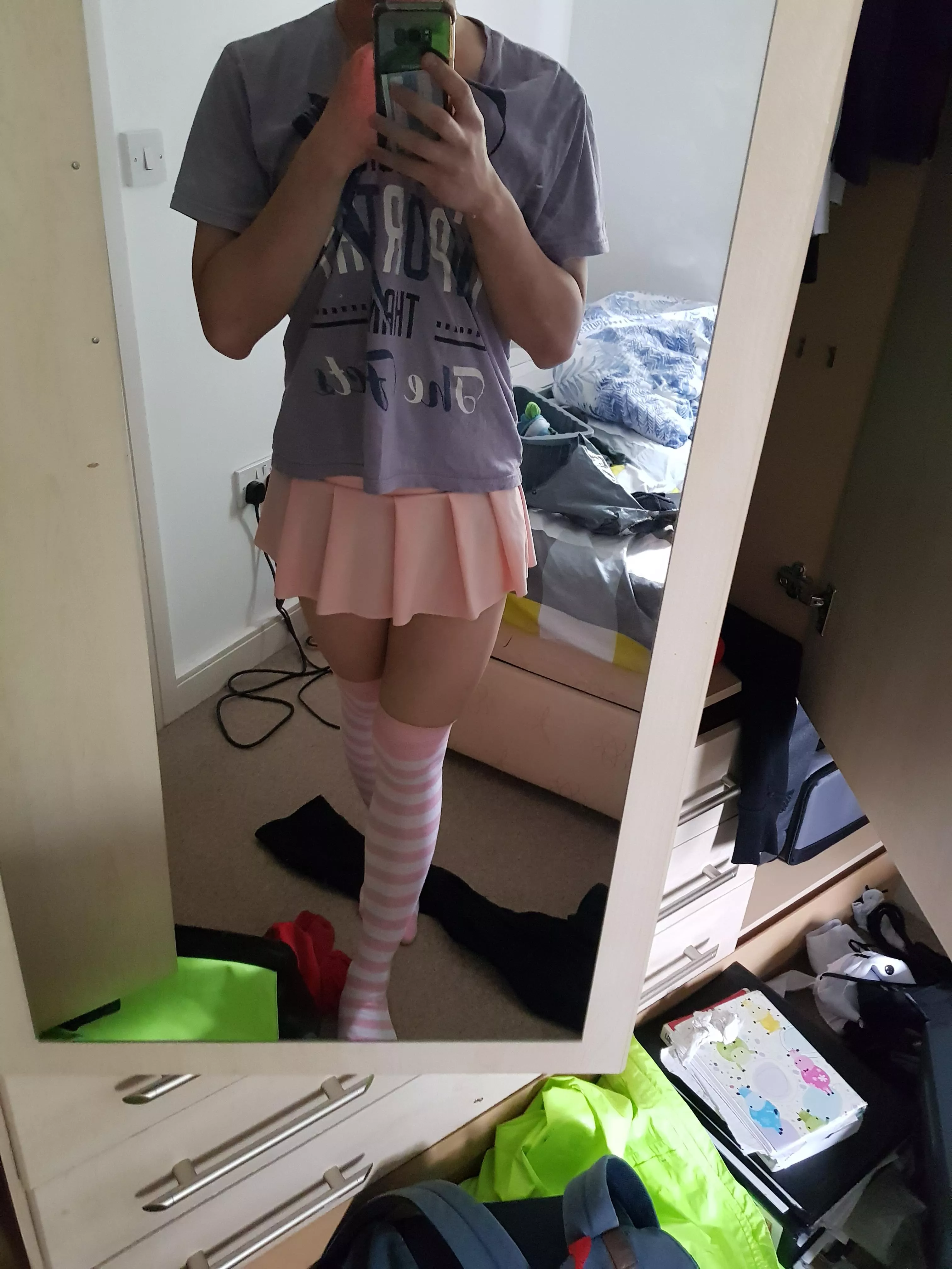 Hehe, recently bought some fem clothes. Can see why people like it now ☺️ posted by kyorashi