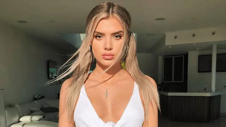 Help me cum for Alissa Violet with a JOI or rp! posted by Appropriate-Towel-10