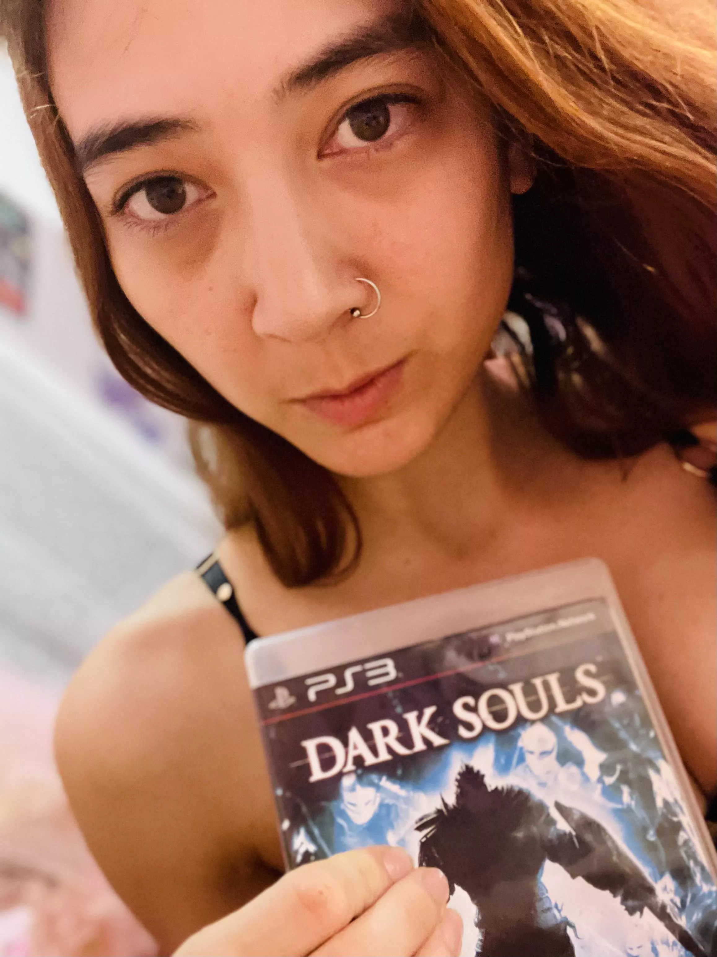 Help me defeat Artorias? [F] posted by theholyromanempire42