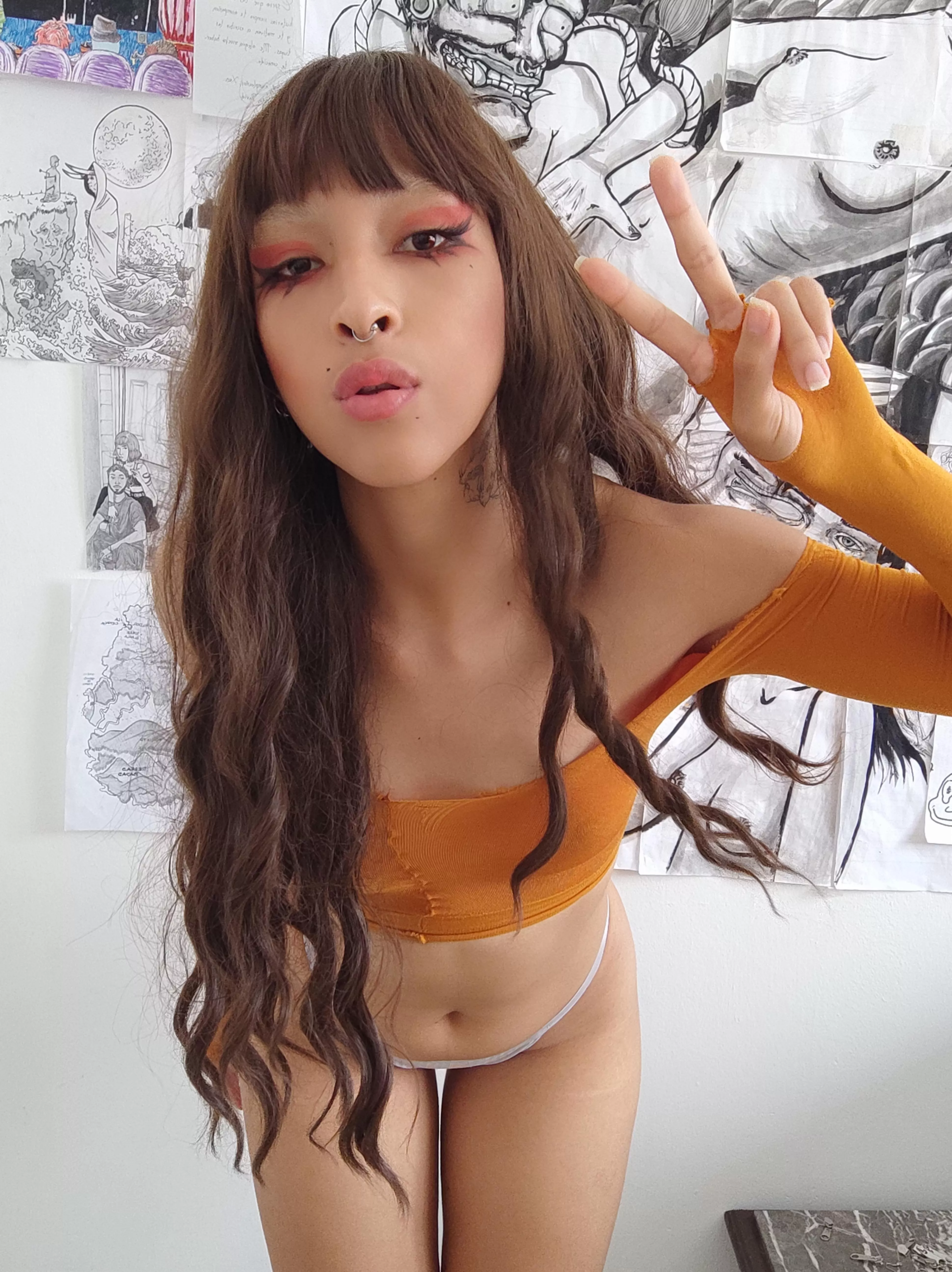 Henlo Im Noi and yess I have small titties, I belong here ðŸ¤­ [f21] posted by noi_elektra