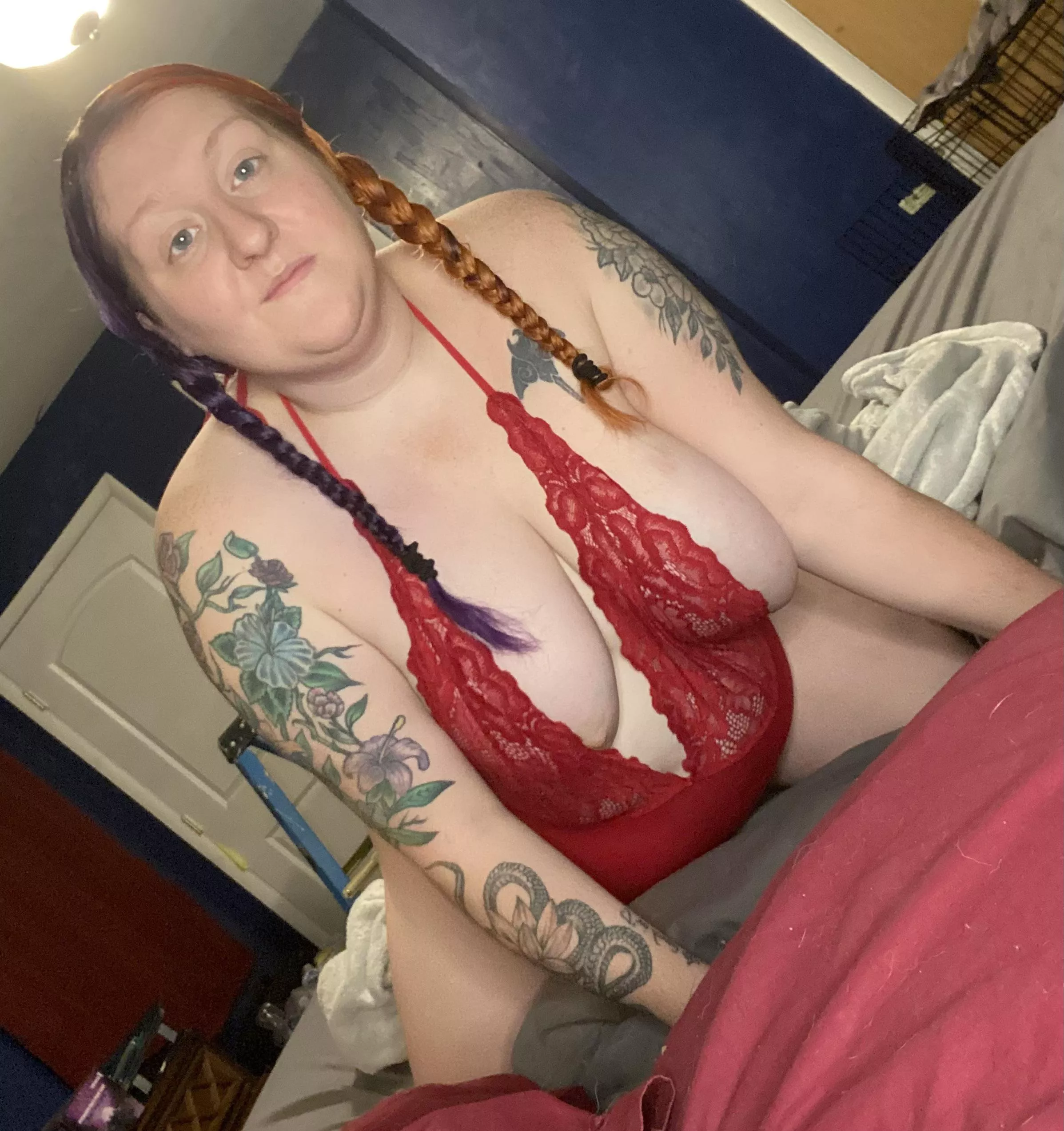 Here to help you cum. posted by SolaG1998