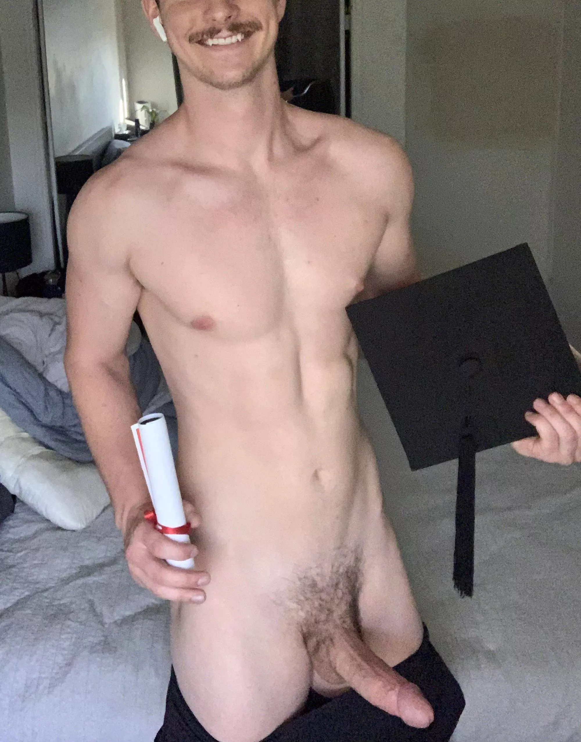 Here’s my post grad cock 😁 posted by RobbiesBack