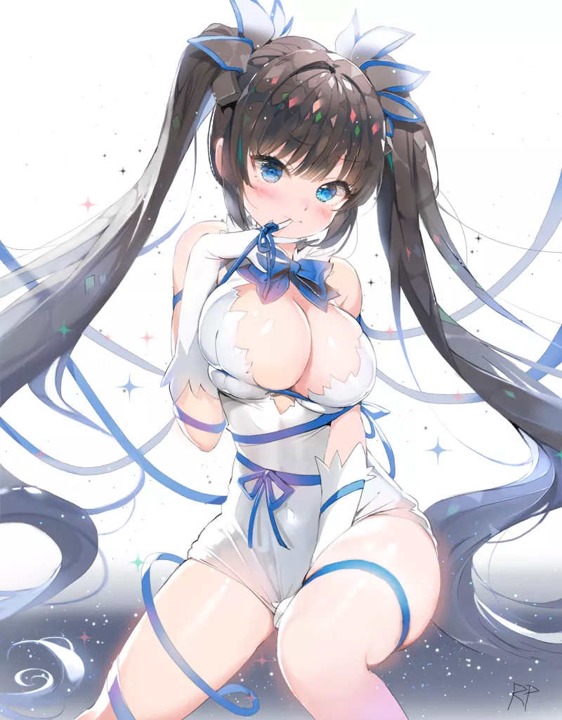 Hestia looking cute posted by creedroyce