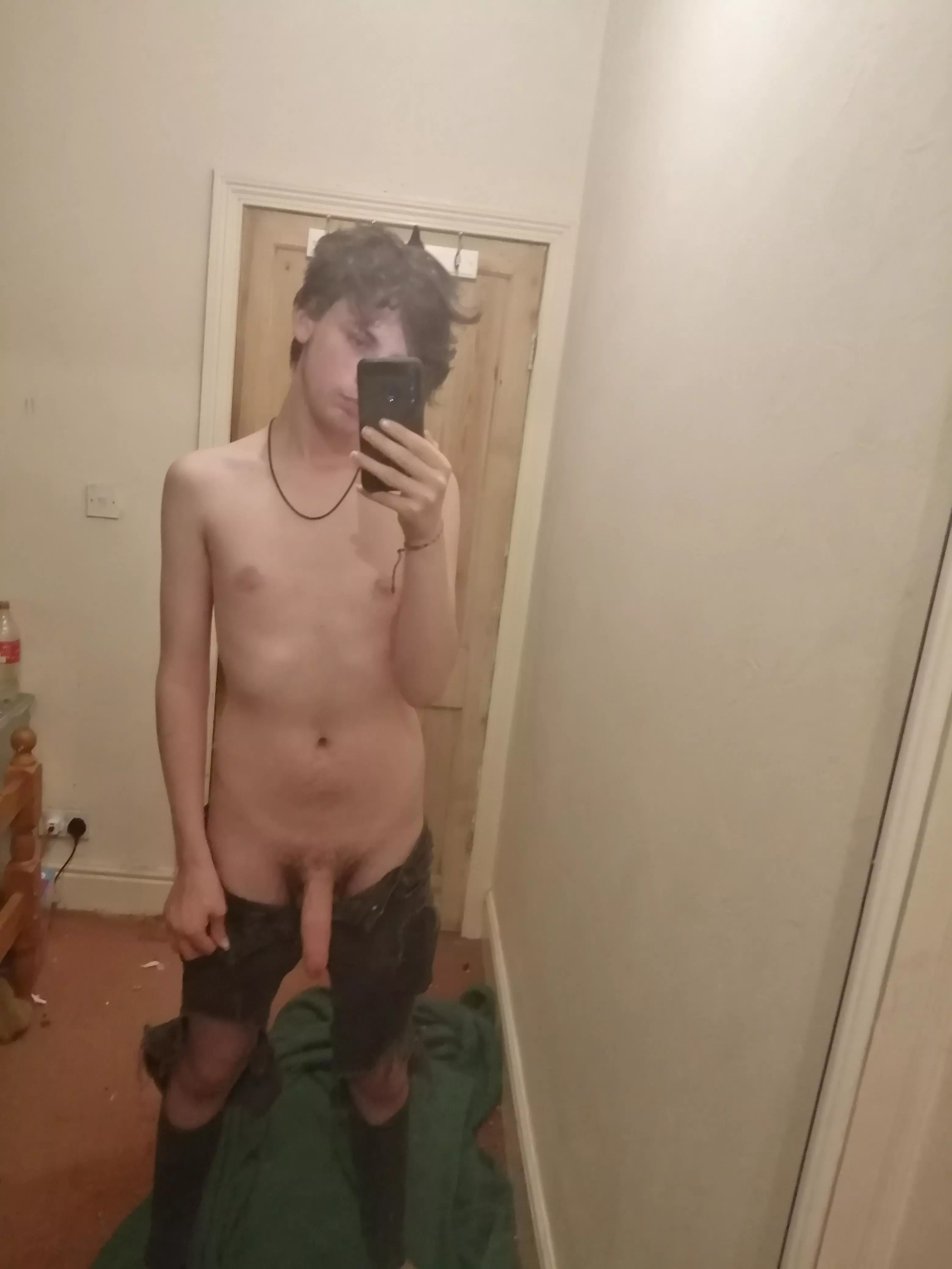 Heyy how are you all😊😊 posted by lilfemboi190