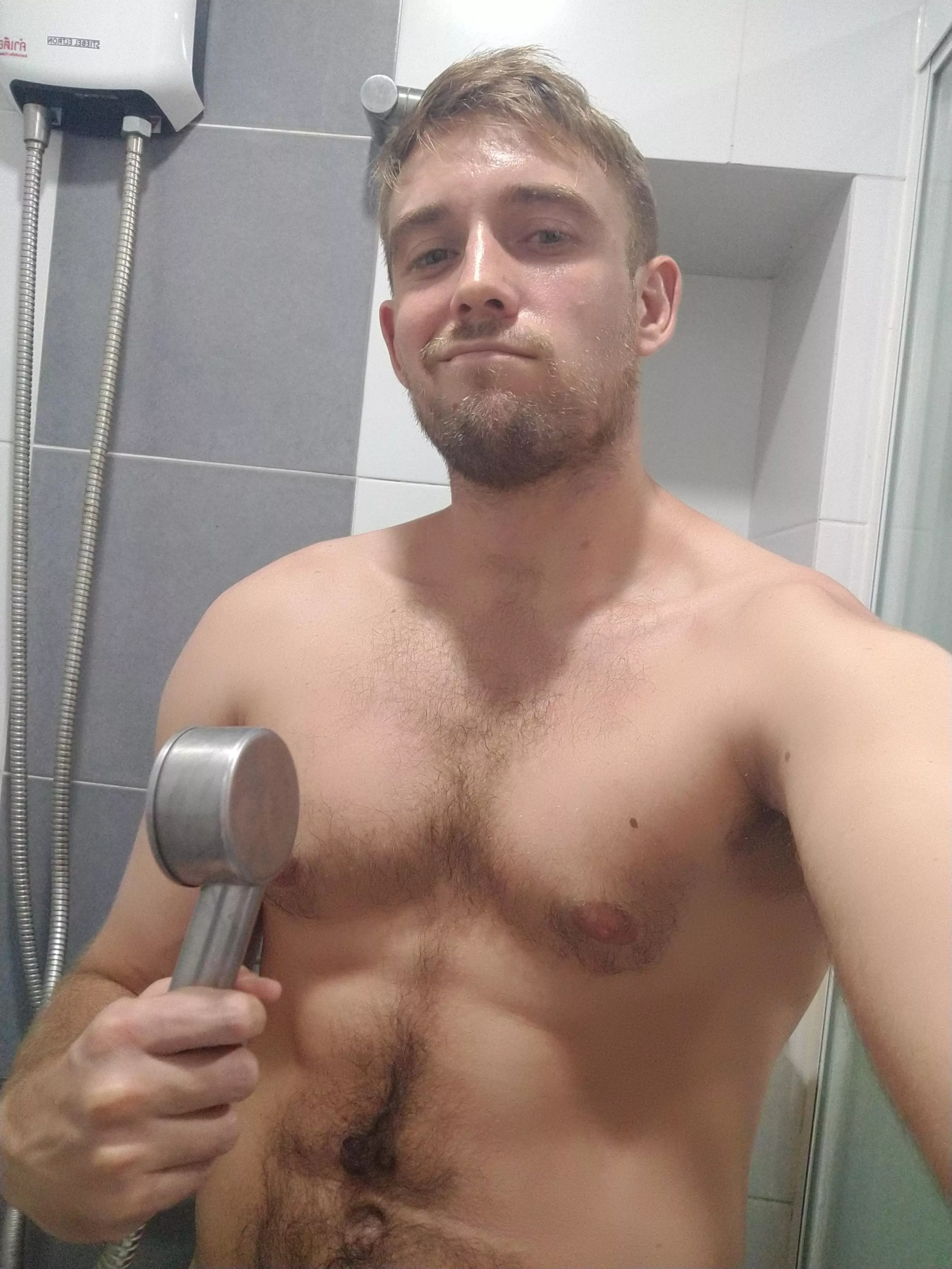 Hi from the 🚿 posted by BenUKfriendly