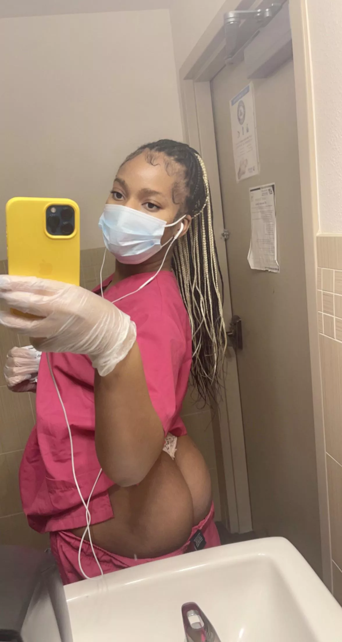 Hi I’ll be your nurse 👩‍⚕️ posted by mywetkissesz