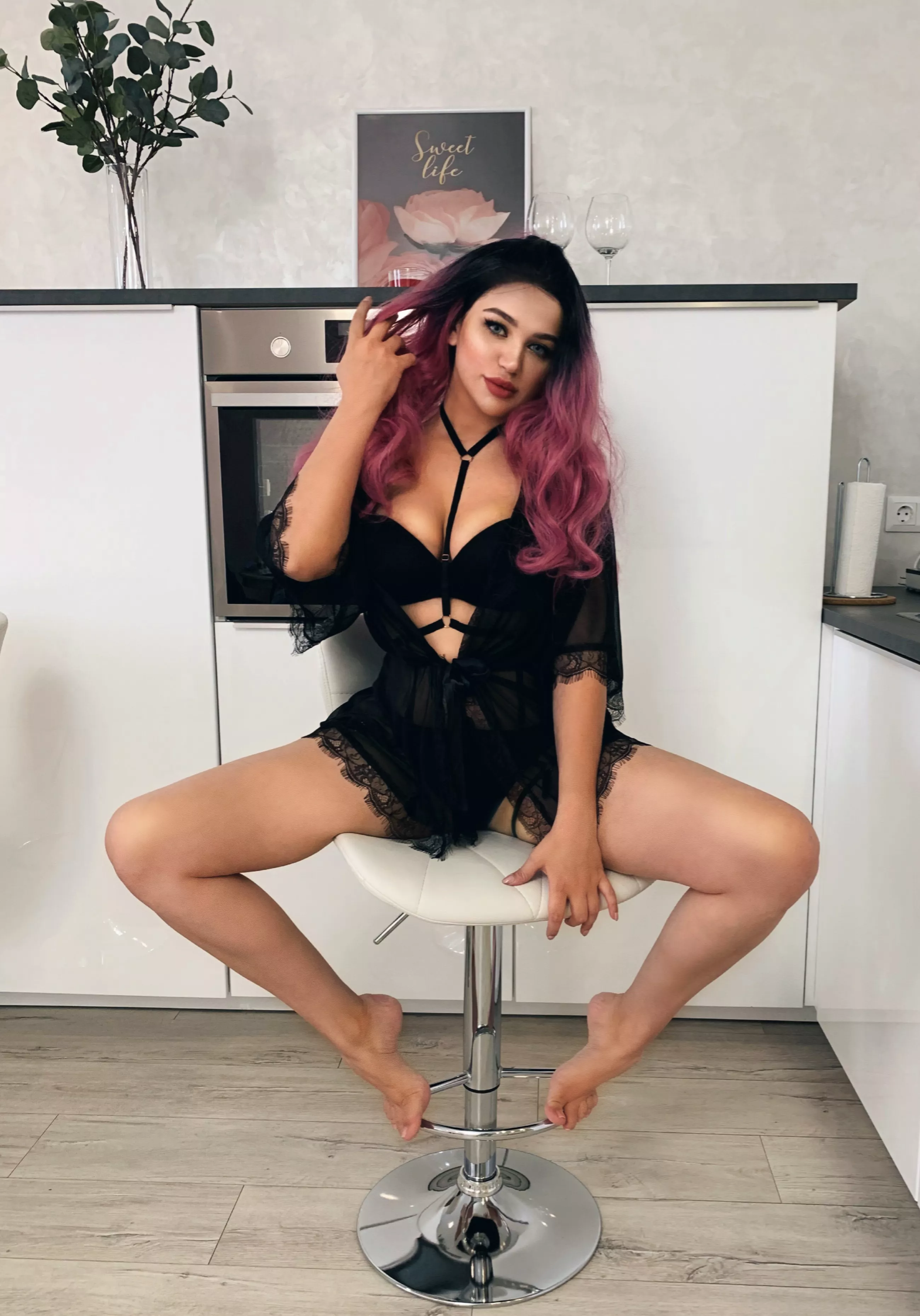 Hi I'm your new fuckdoll, what will you do with me? posted by ShokPlay