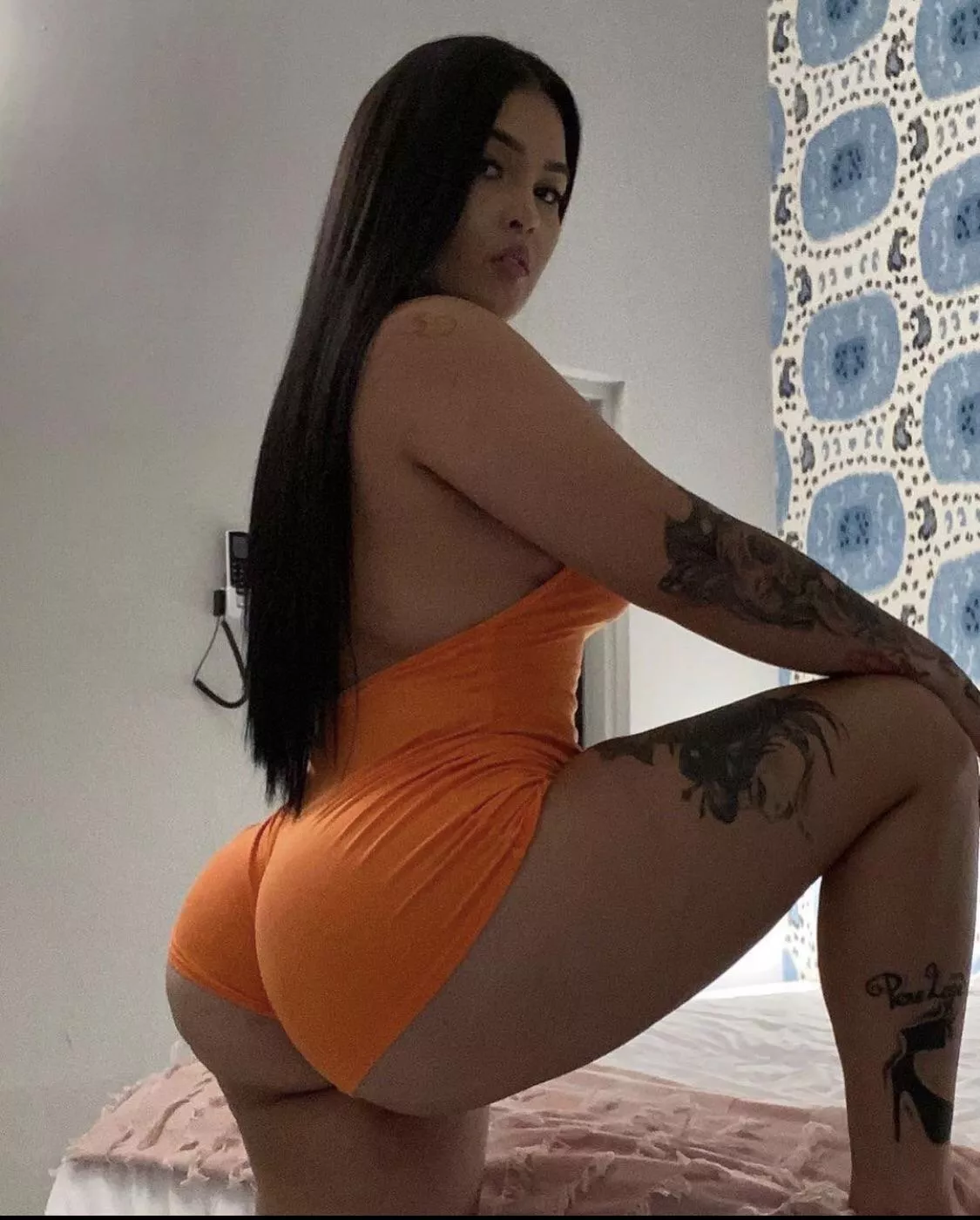 Hi, my name is Cristal, I'm 22 years old and I'm looking for a sugar daddy who makes me feel good, write me I'm hot $$$$🔥😈😈😈 posted by Cristalanderson2