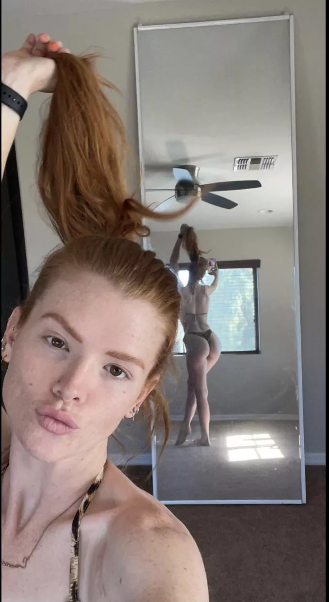 Hi there! I’m new to this sub, how many of you would want to fuck a tall, big booty ginger? 🥰 posted by thicccgingerrr