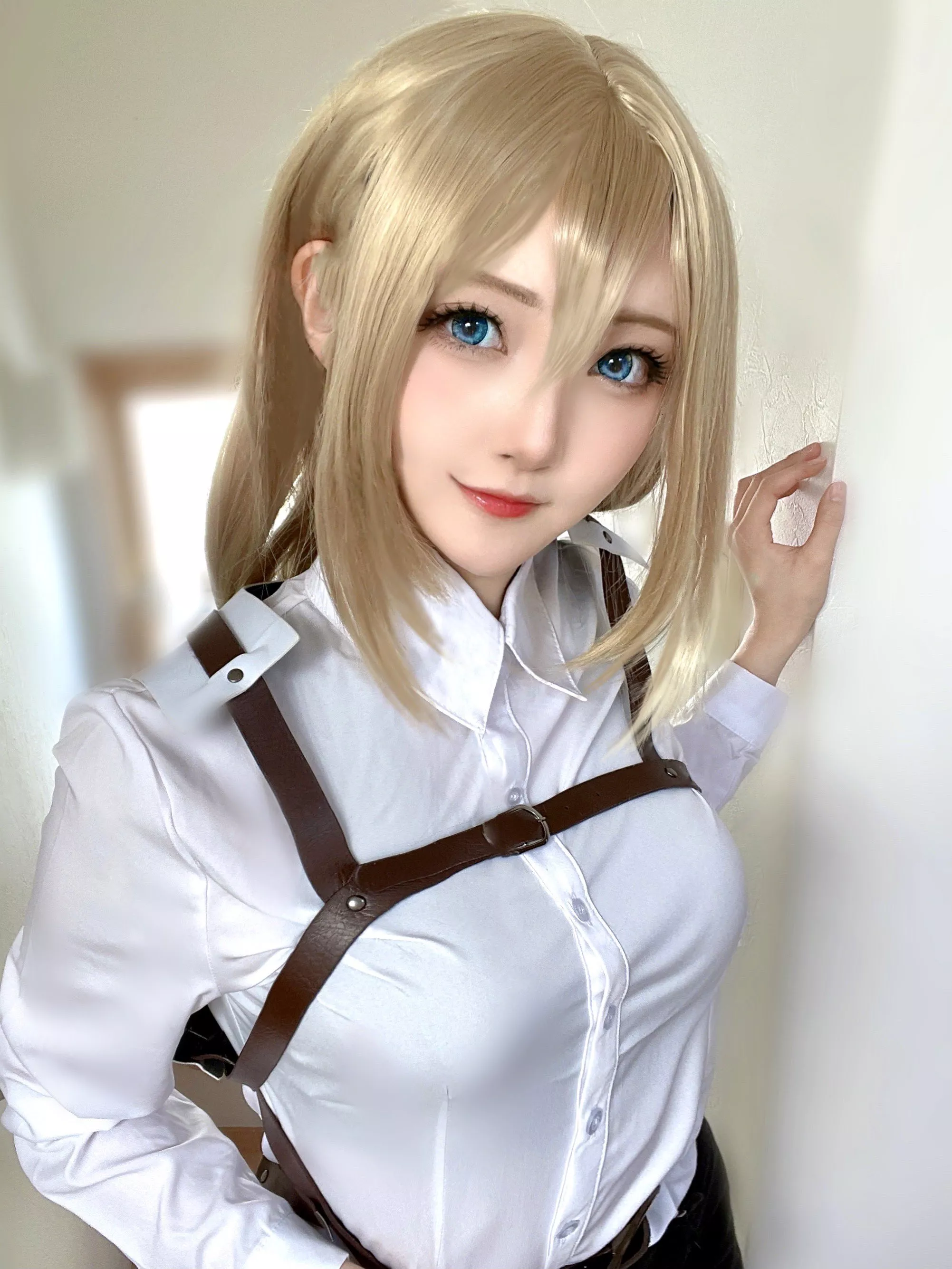 Historia Reiss cosplay by Chocolat_cos0 posted by the_shadeee_tree