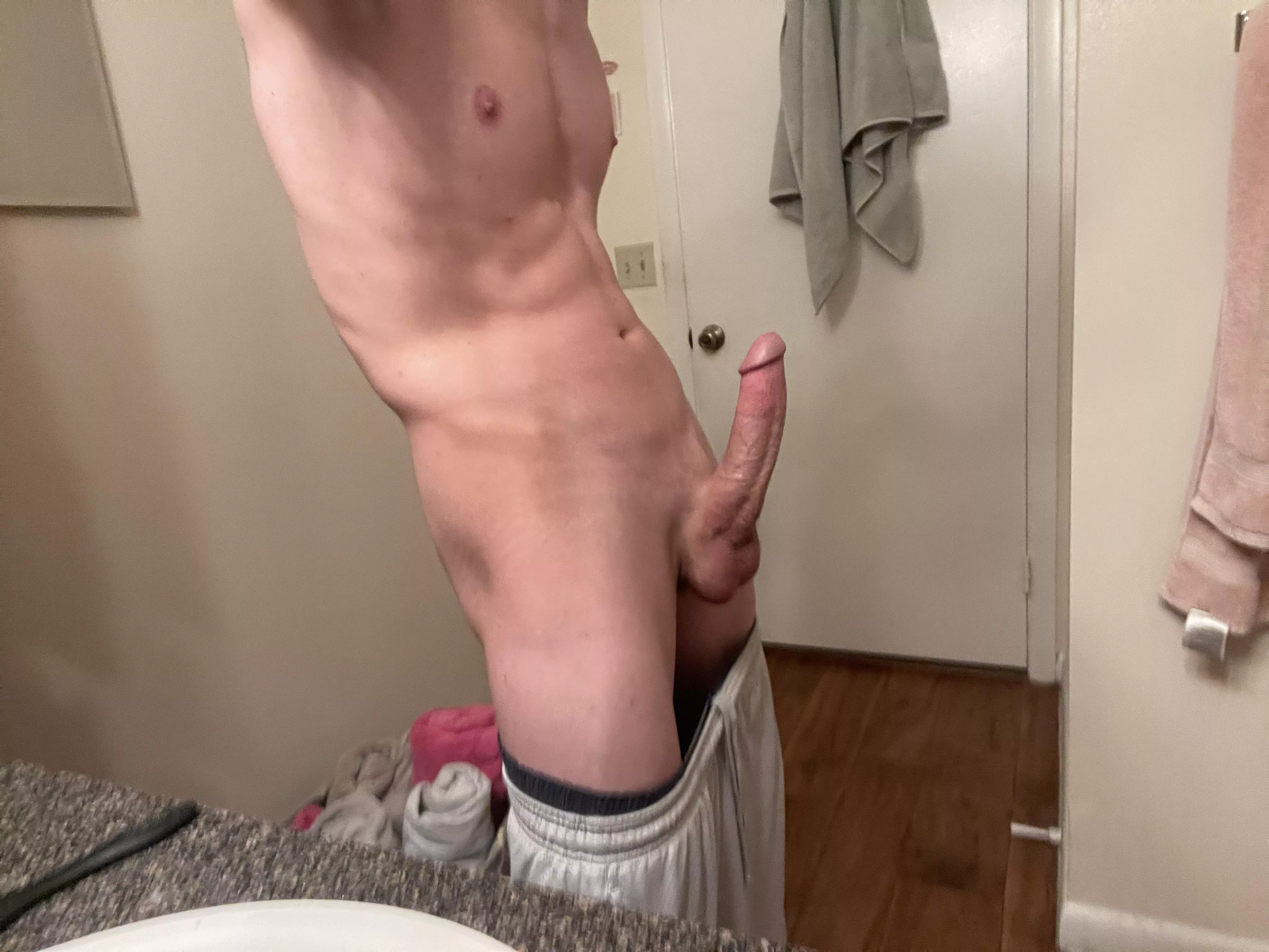 Hmu for some fun ;) posted by Urm0msbox