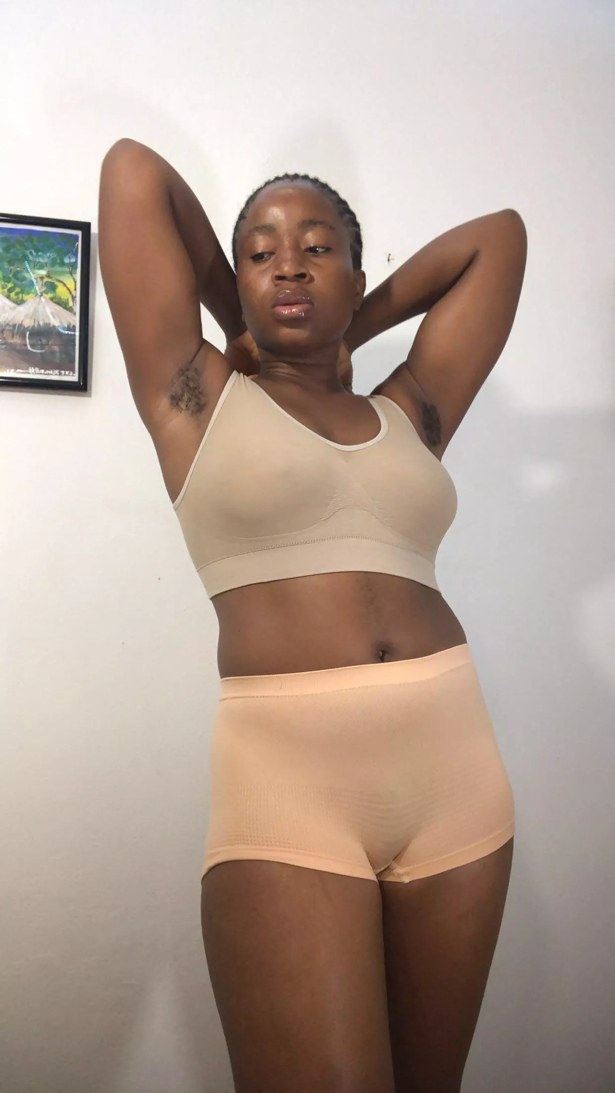 Honey body and armpit hair. What do you like? posted by Queenslipj95