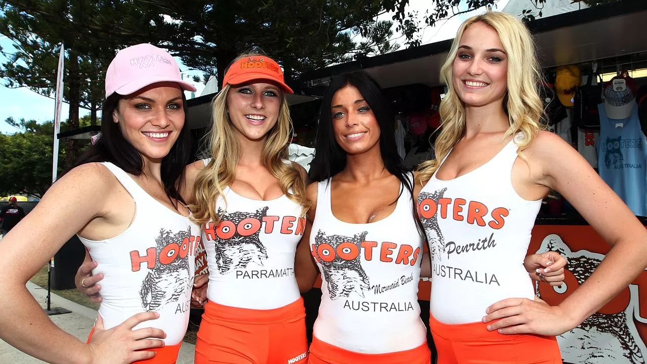 Hooters - Australia posted by superdred