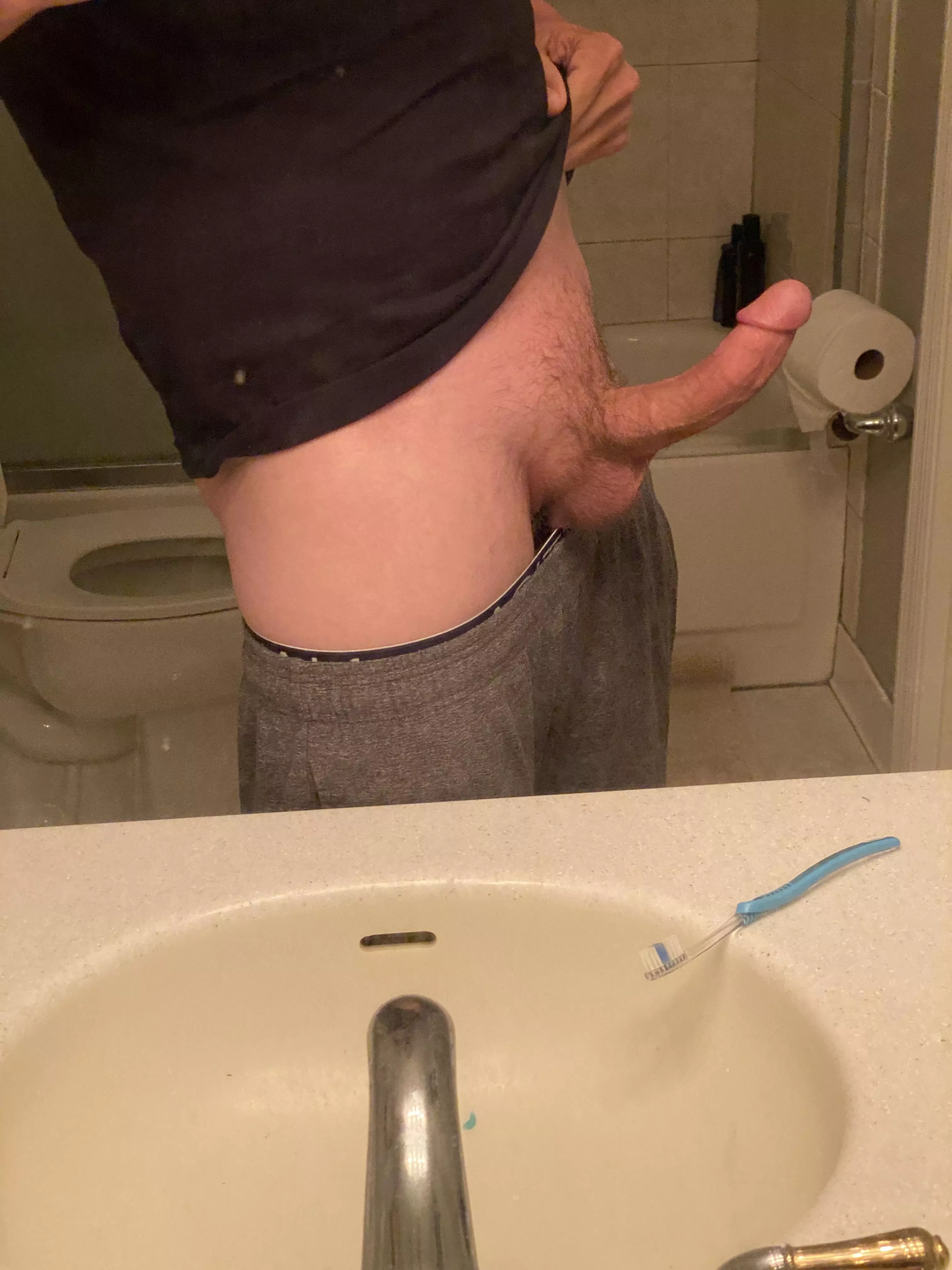 Hope my cock made you stop scrolling posted by Whytfnotbro