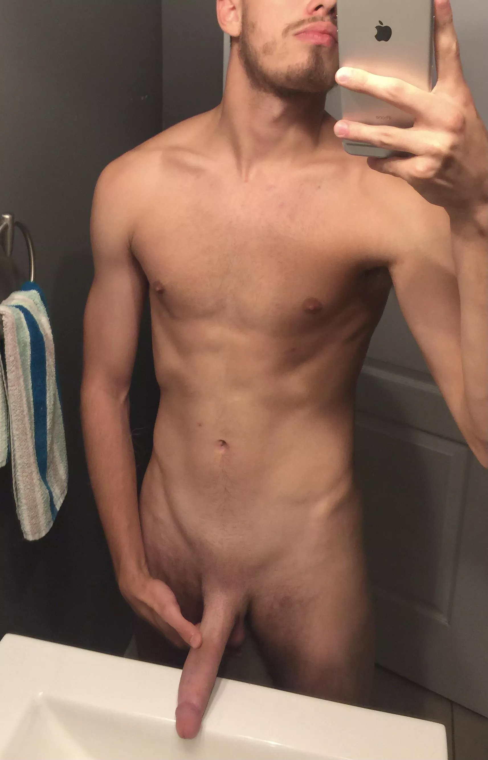 Hope u like long cocks too 🤪 posted by Brrreddit01