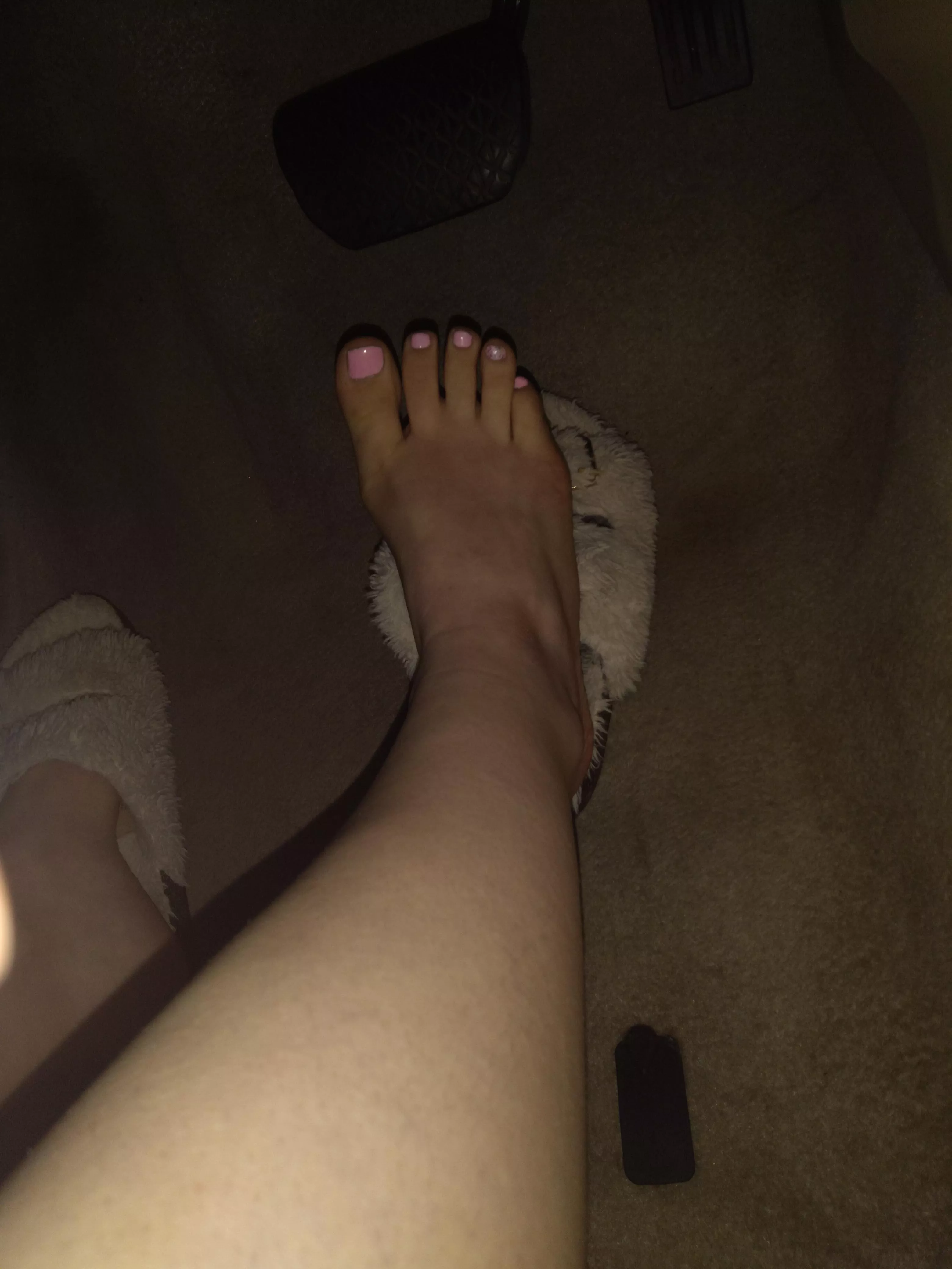 Hope you have a great friday. Heres my foot posted by Daniella_222