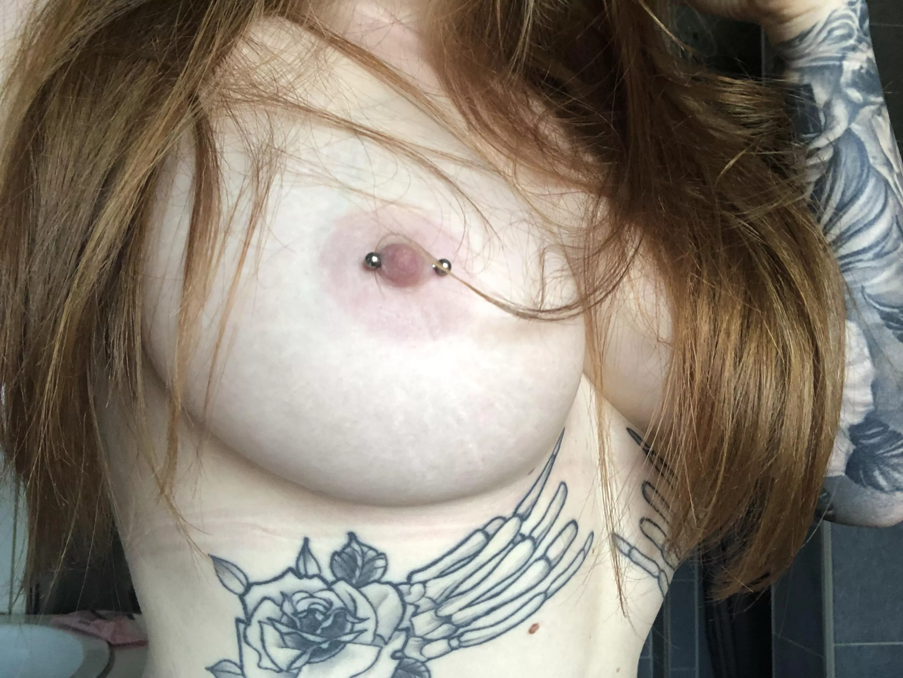 Hope you like big natural tits 😘 posted by GingerLovesAnal