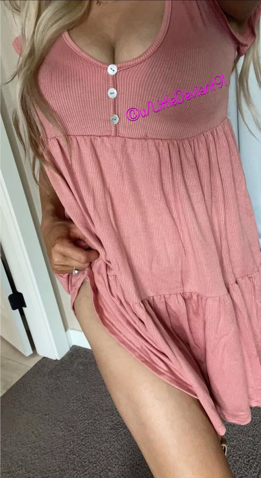 Hope you like MILF’s in sundresses posted by LittleDeviant91