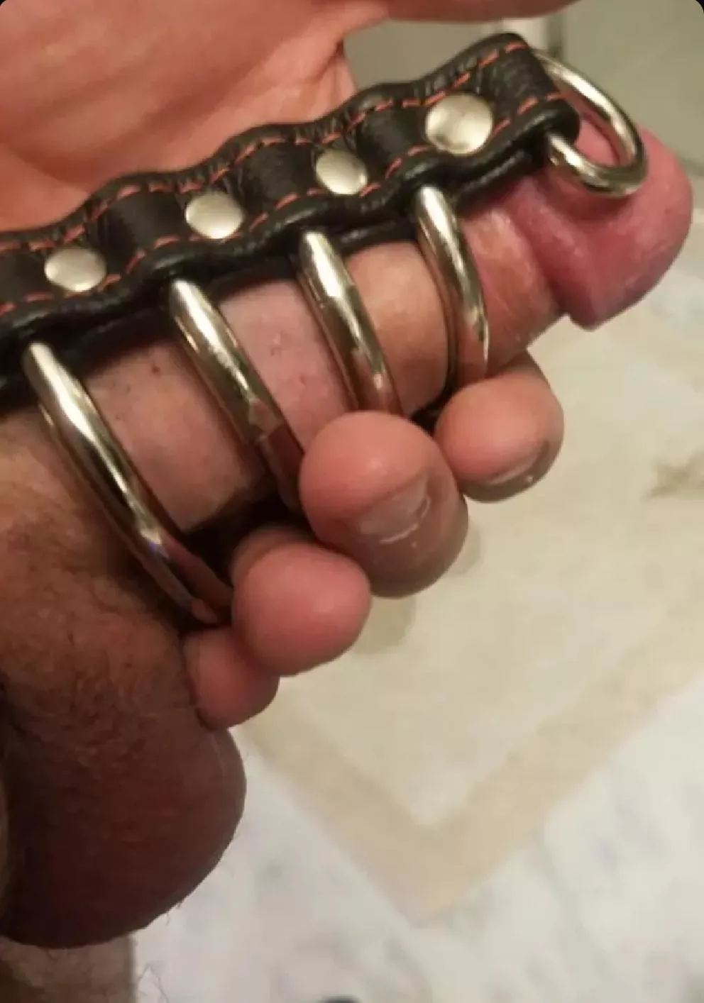 Horny and kinky (m) posted by khamul2000