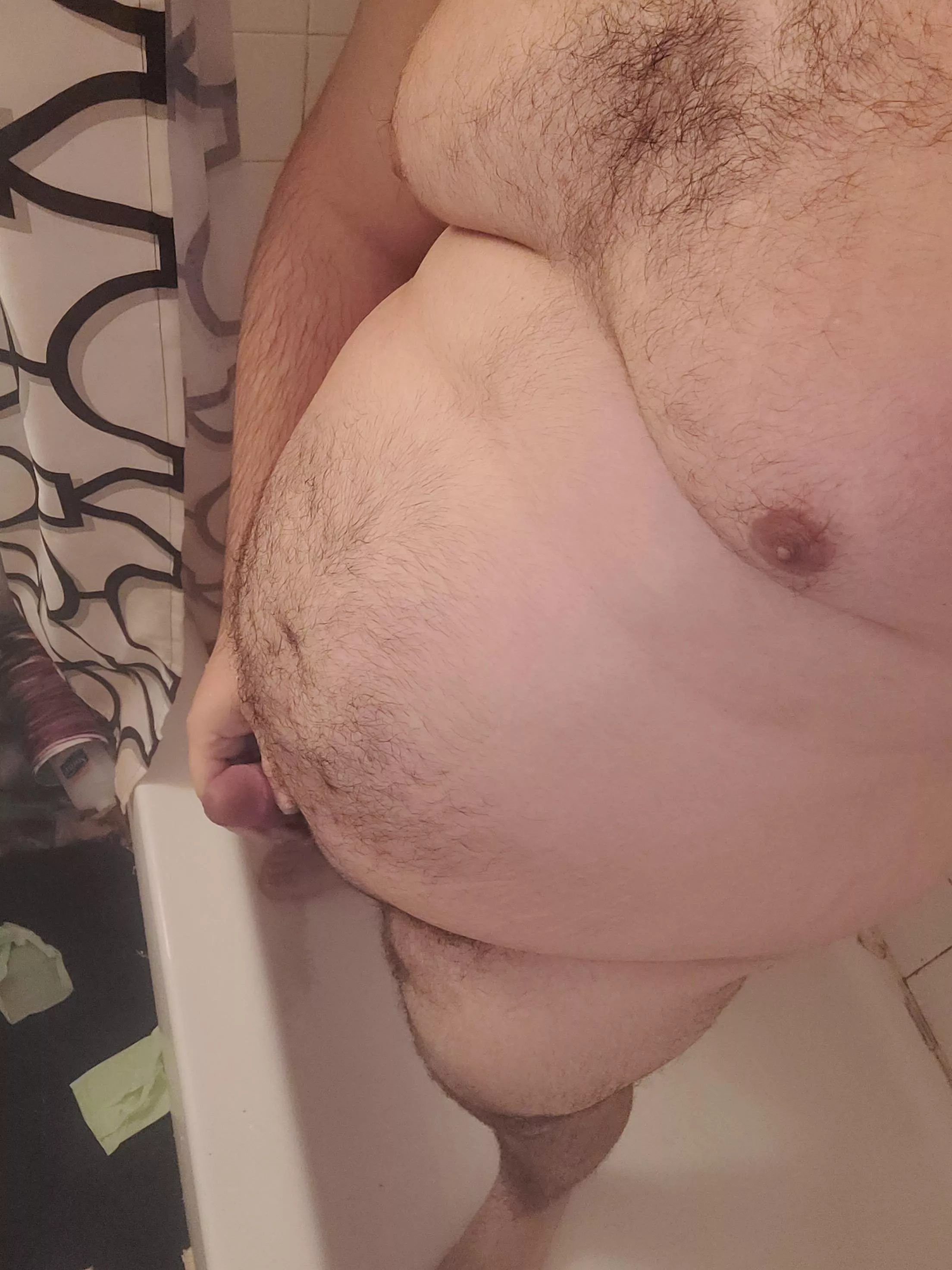 Horny in the shower posted by thiccdude_2022