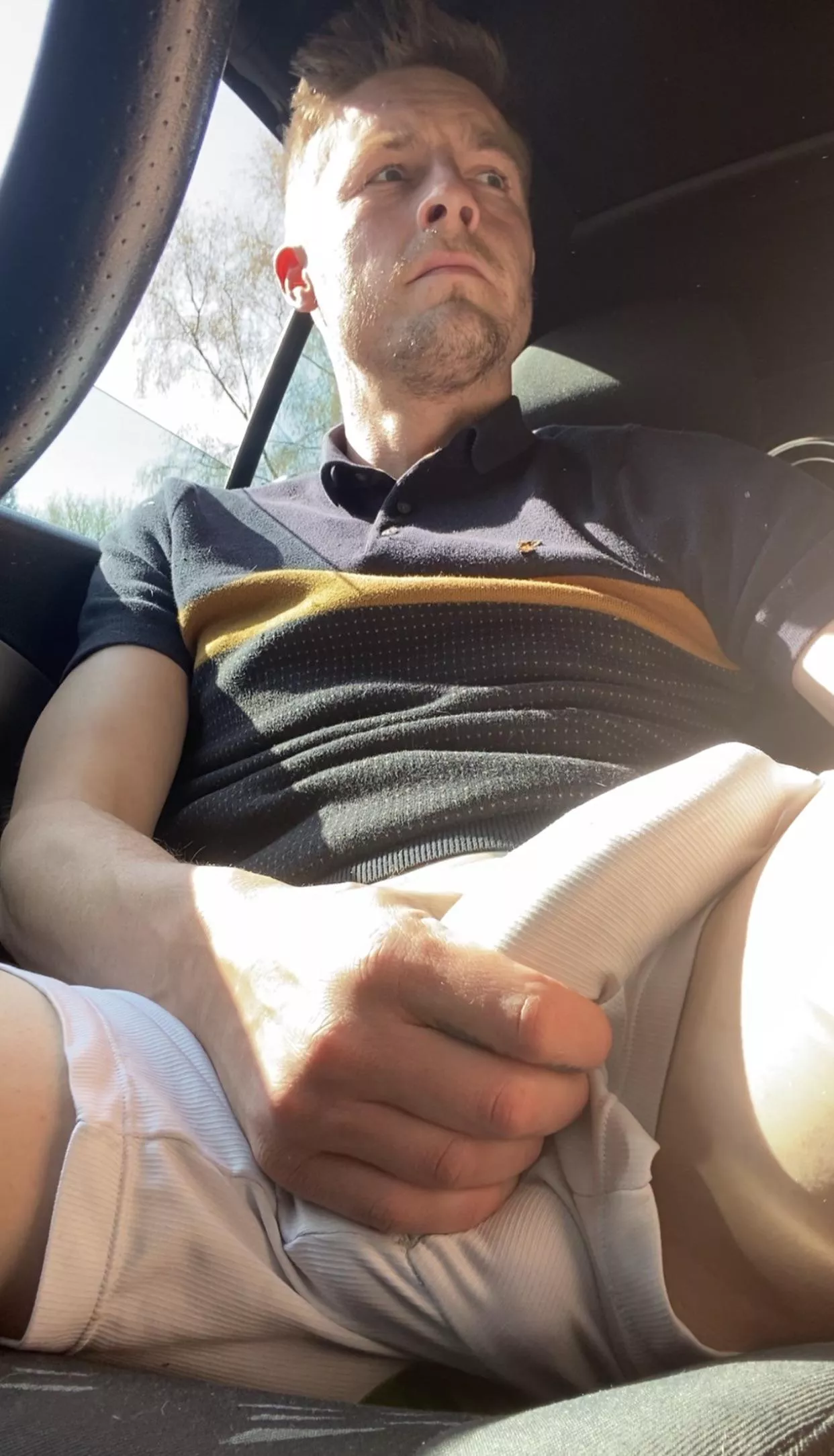 Horny on my car ride this morning ðŸ˜ˆ posted by joshlp11