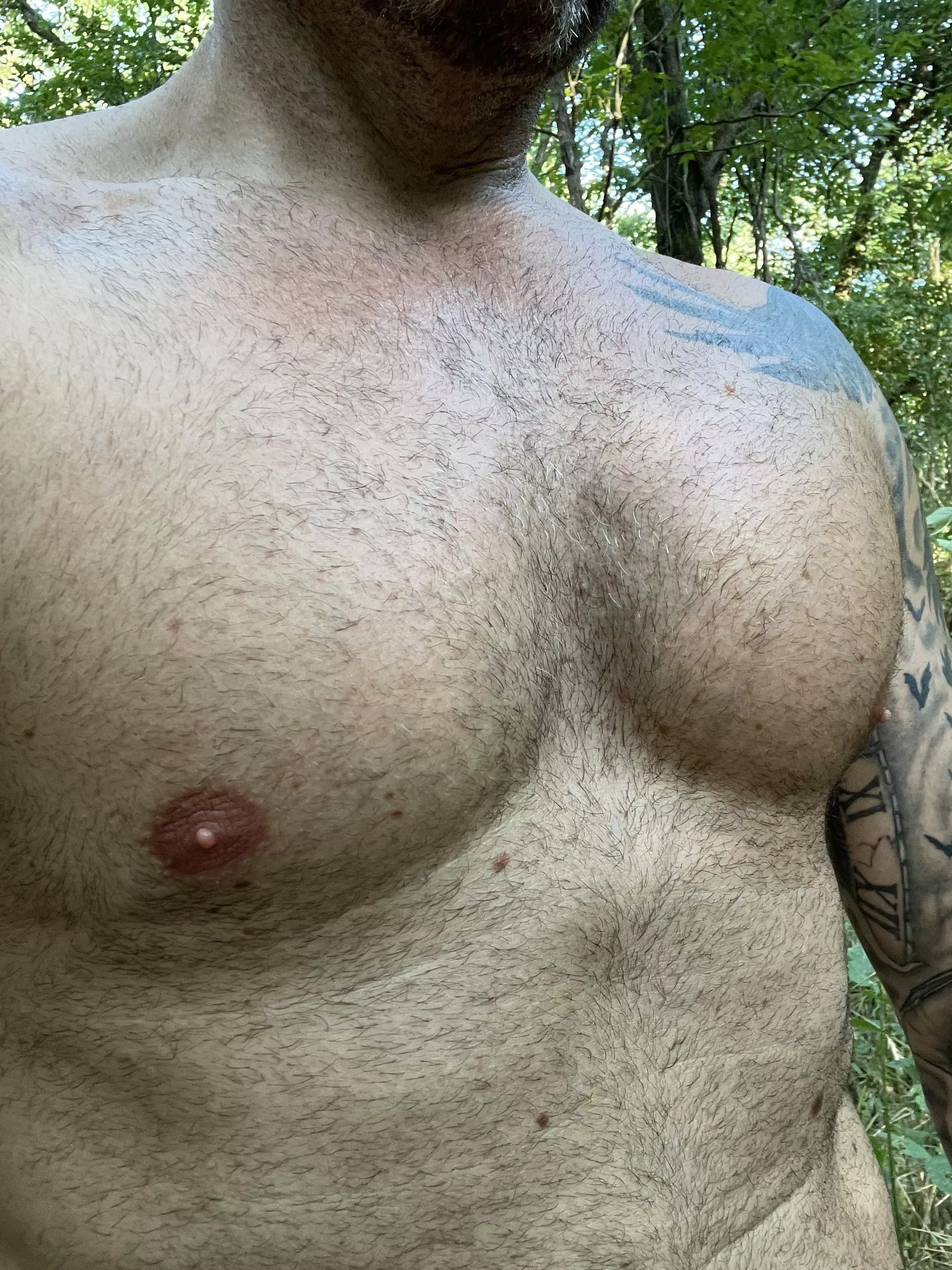 Hot and sweaty 🥵 posted by matt_1977