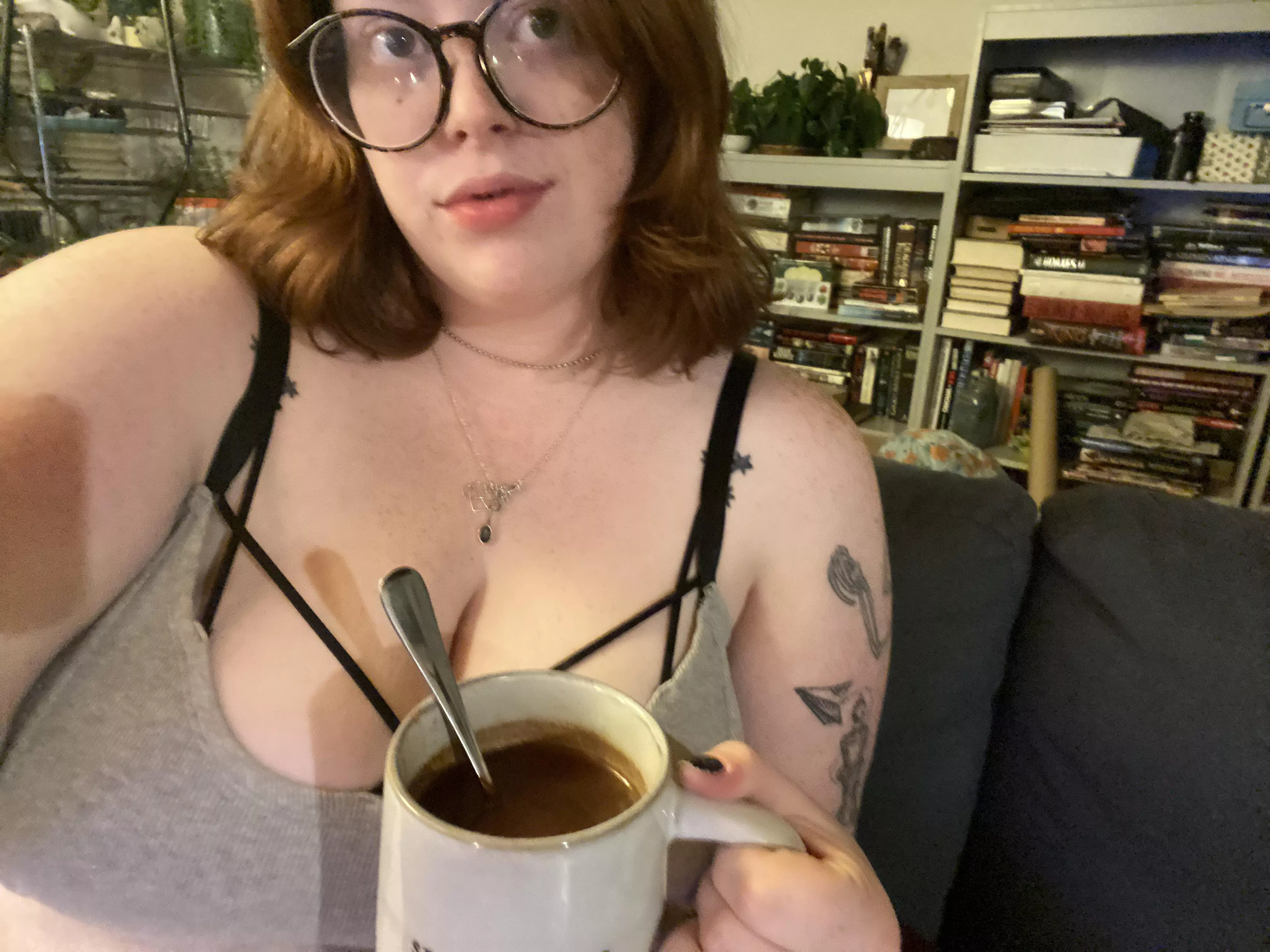 Hot cocoa, anyone? posted by ThickThighed